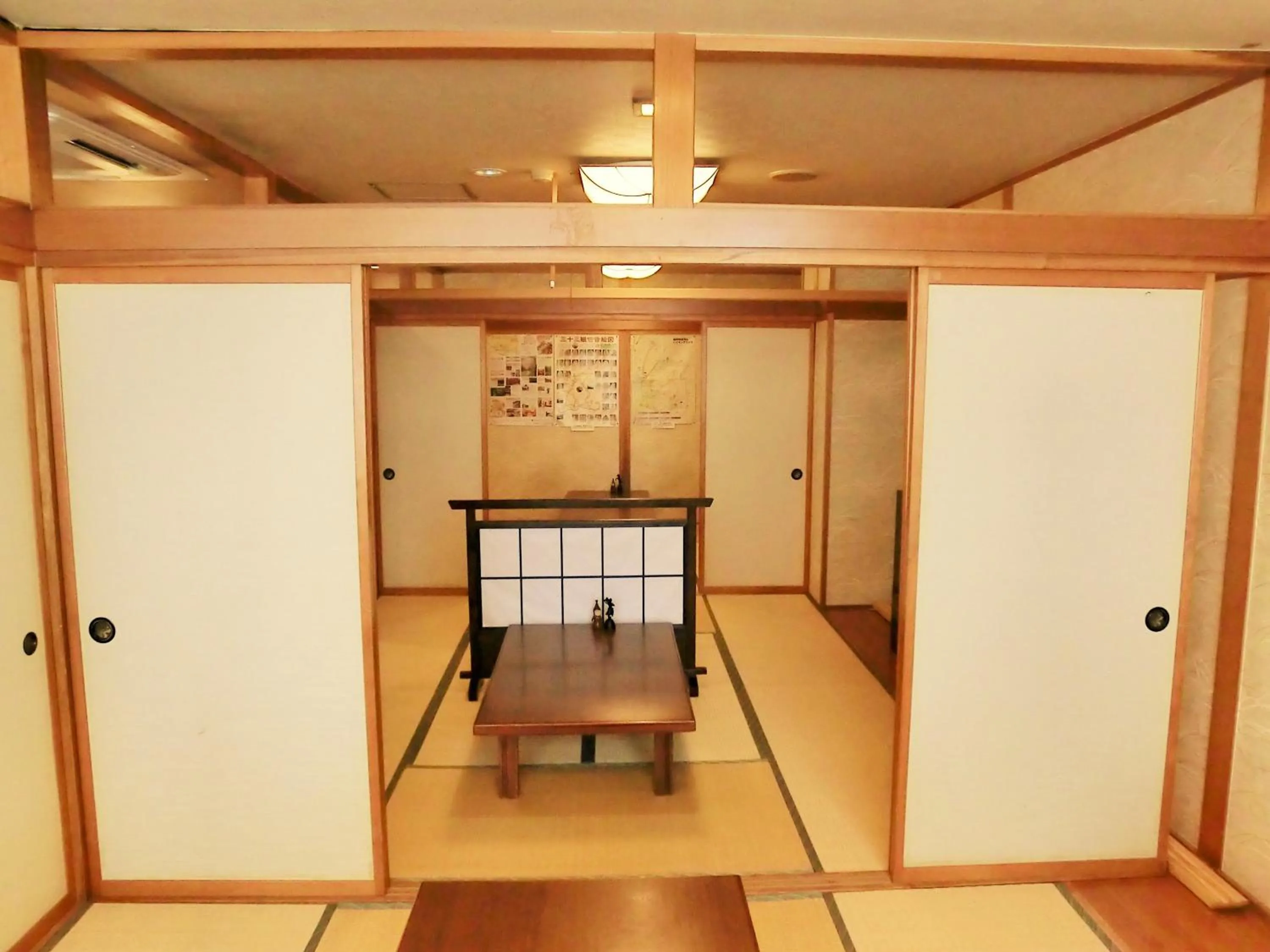 Restaurant/places to eat in Green Hotel Kitakami