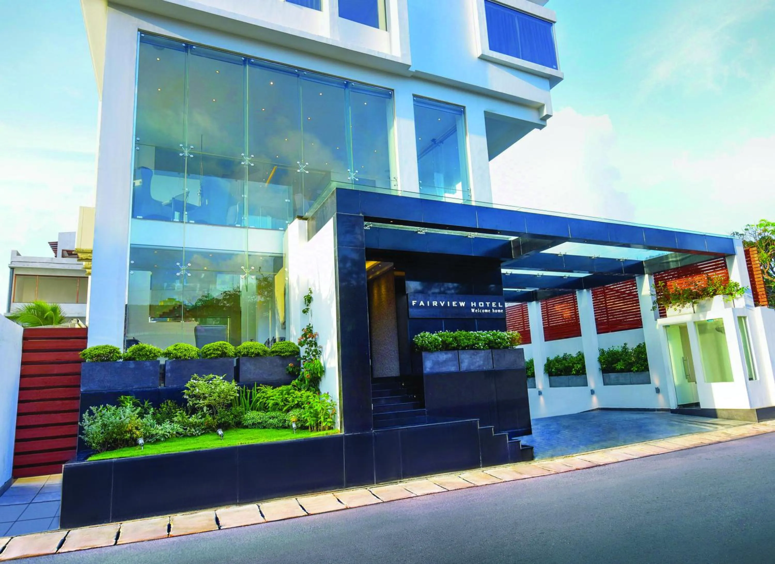 Facade/entrance in Fair View Hotel Colombo