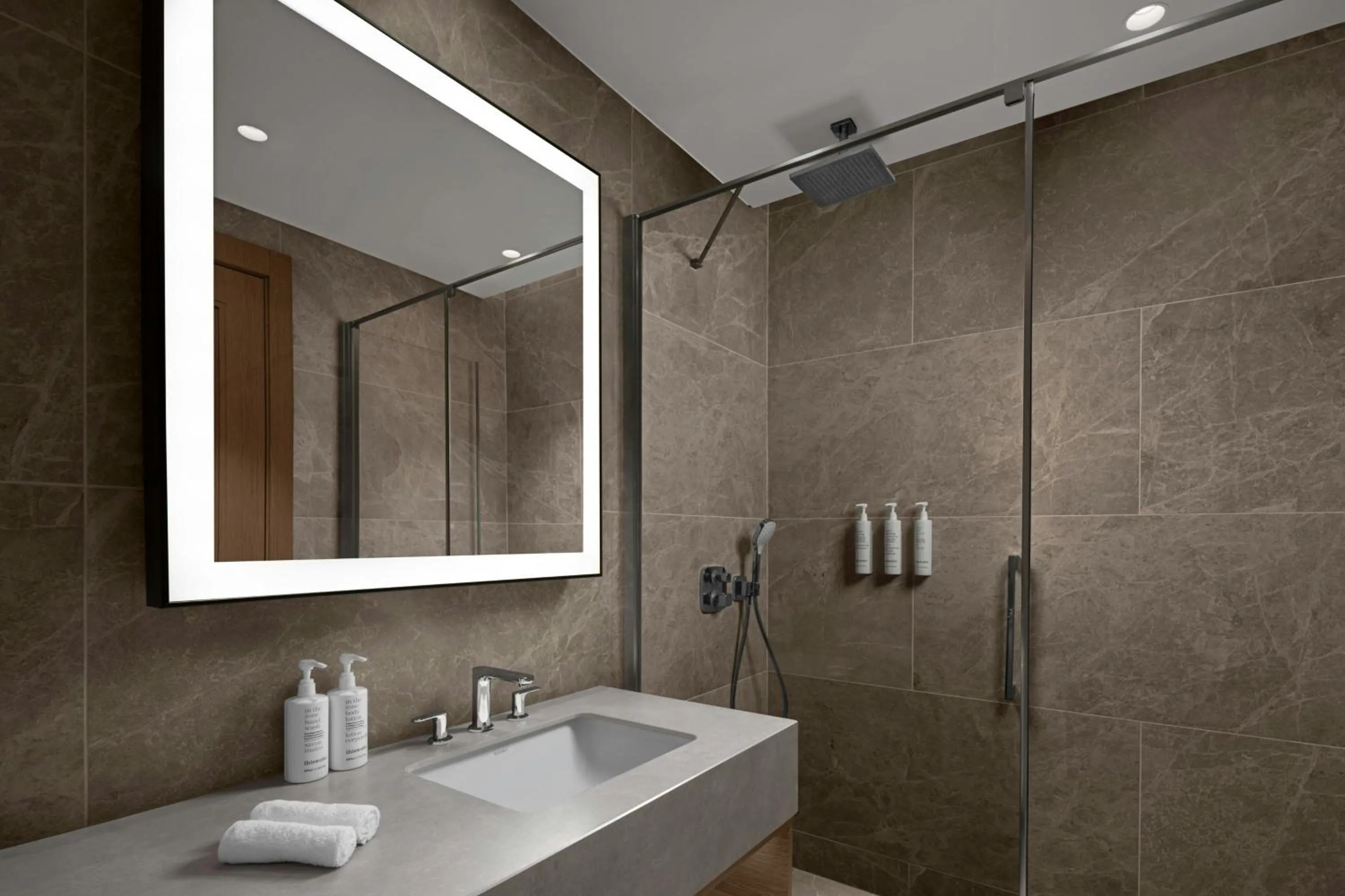 Bedroom in Marriott Executive Apartments Istanbul Tema World