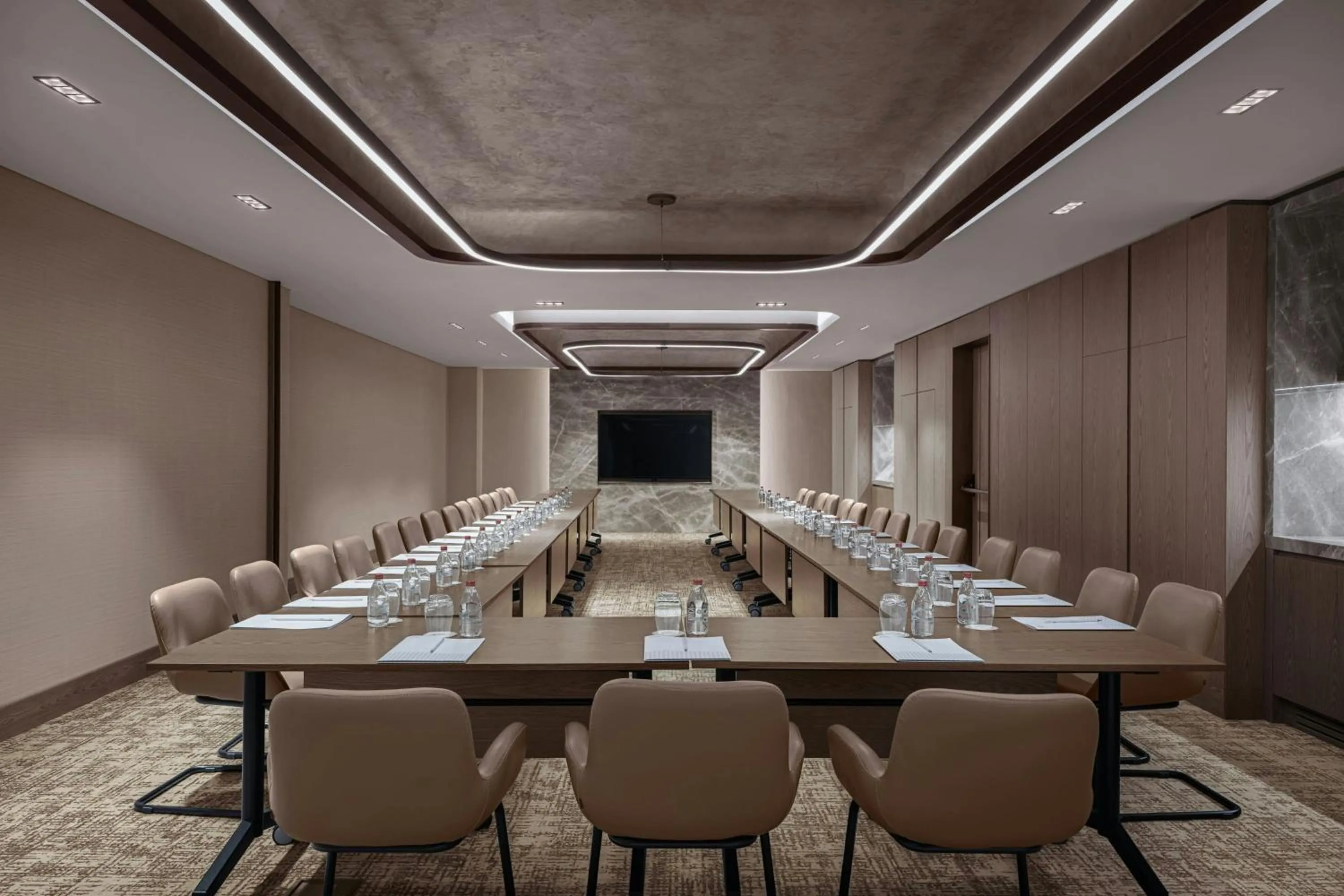Meeting/conference room in Marriott Executive Apartments Istanbul Tema World