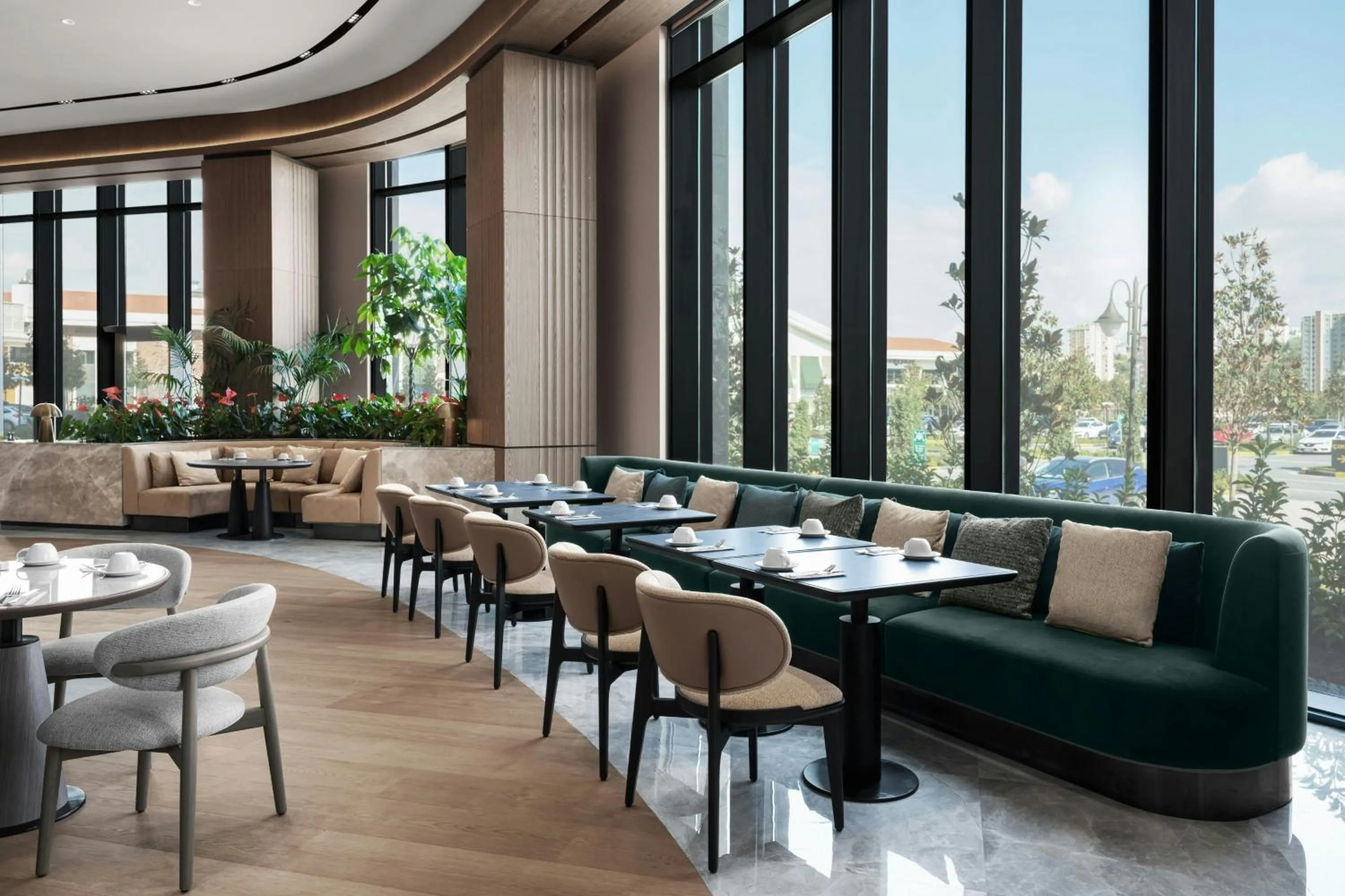Restaurant/places to eat in Marriott Executive Apartments Istanbul Tema World
