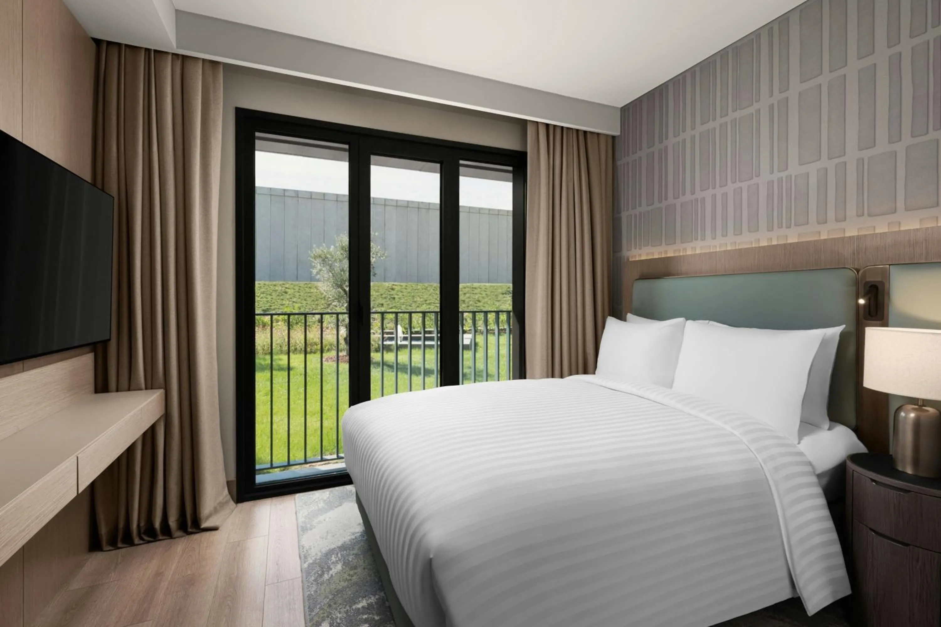 Bedroom, Bed in Marriott Executive Apartments Istanbul Tema World