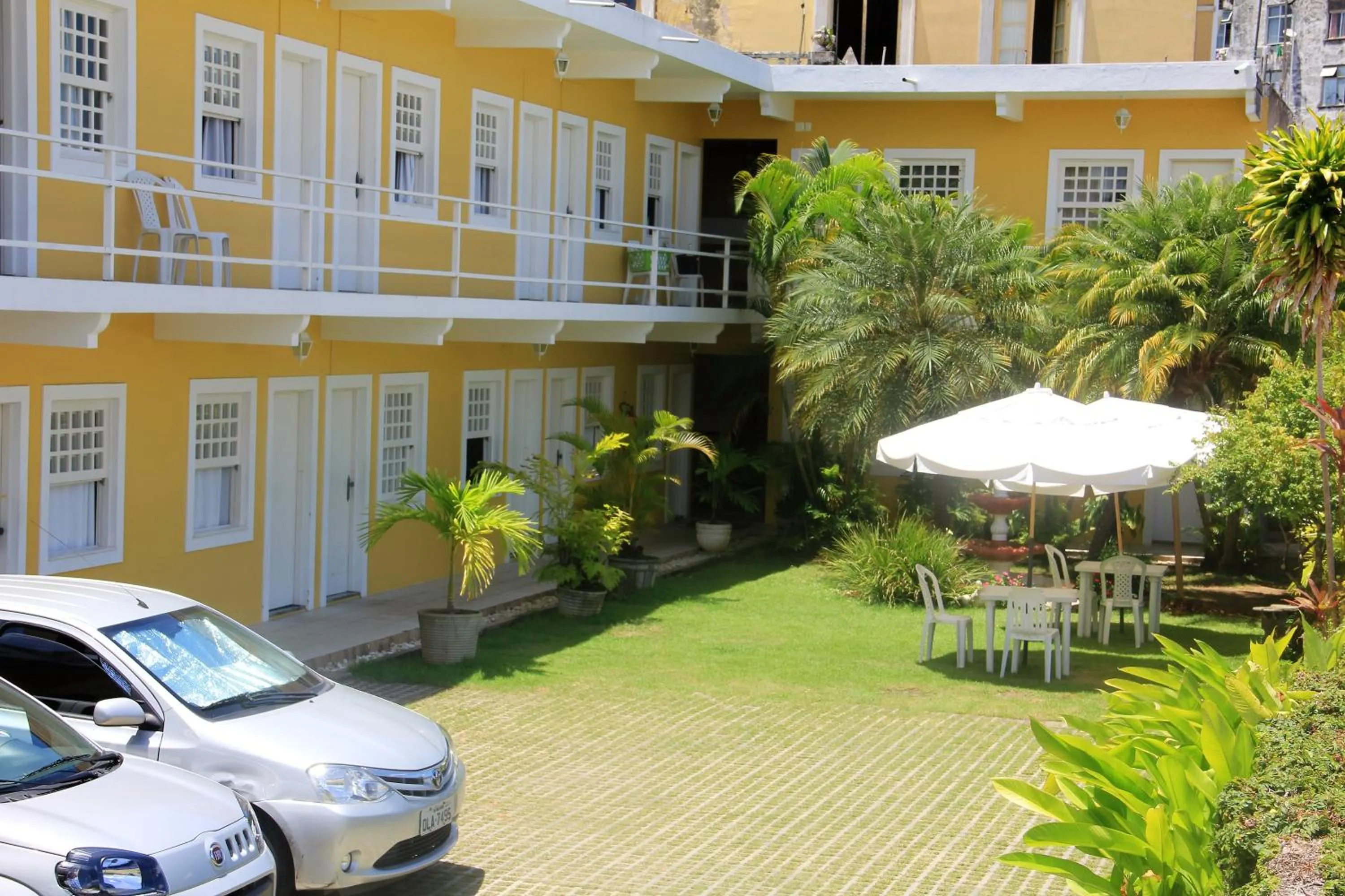 Property building in Hotel Pousada da Mangueira