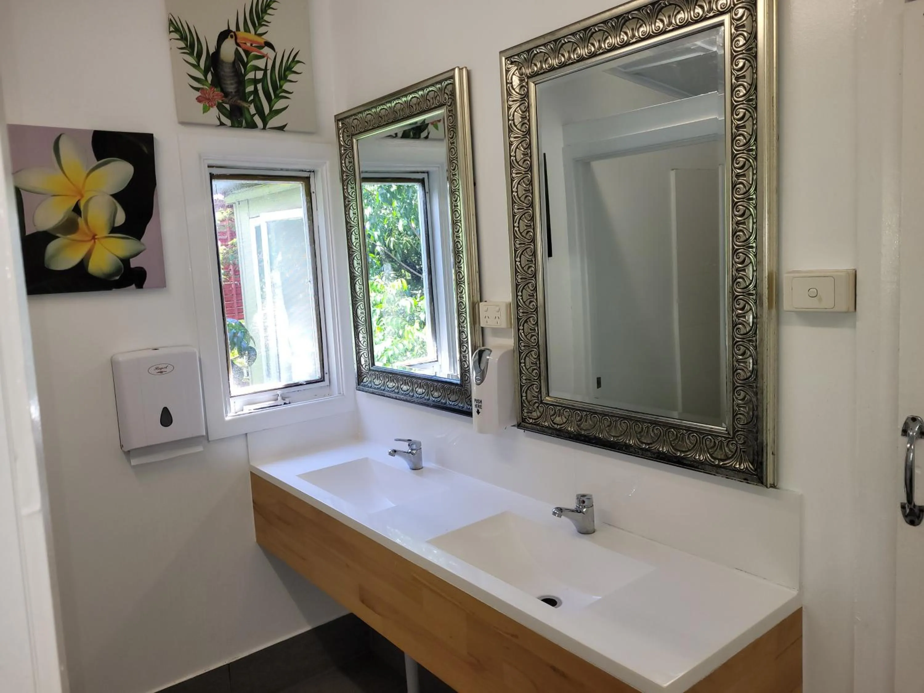 Property building in Travellers Paradise