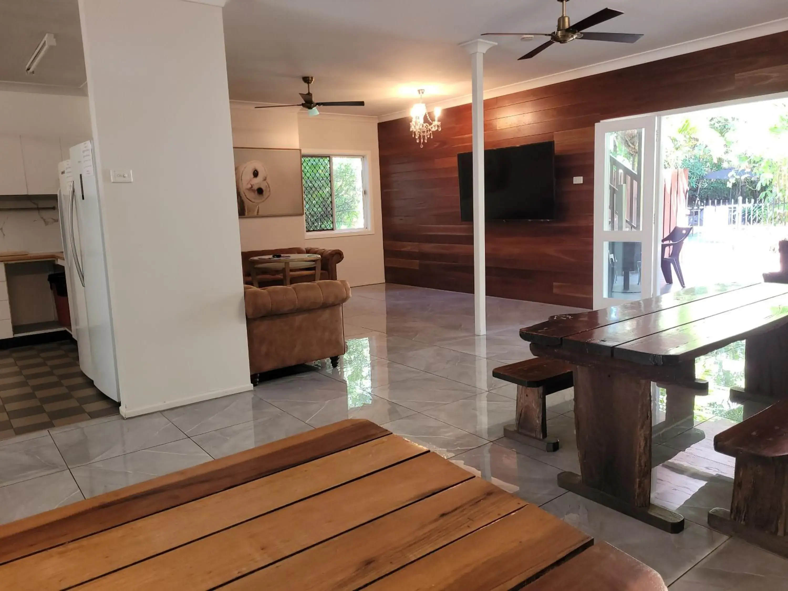 Living room in Travellers Paradise Living room in Travellers Paradise