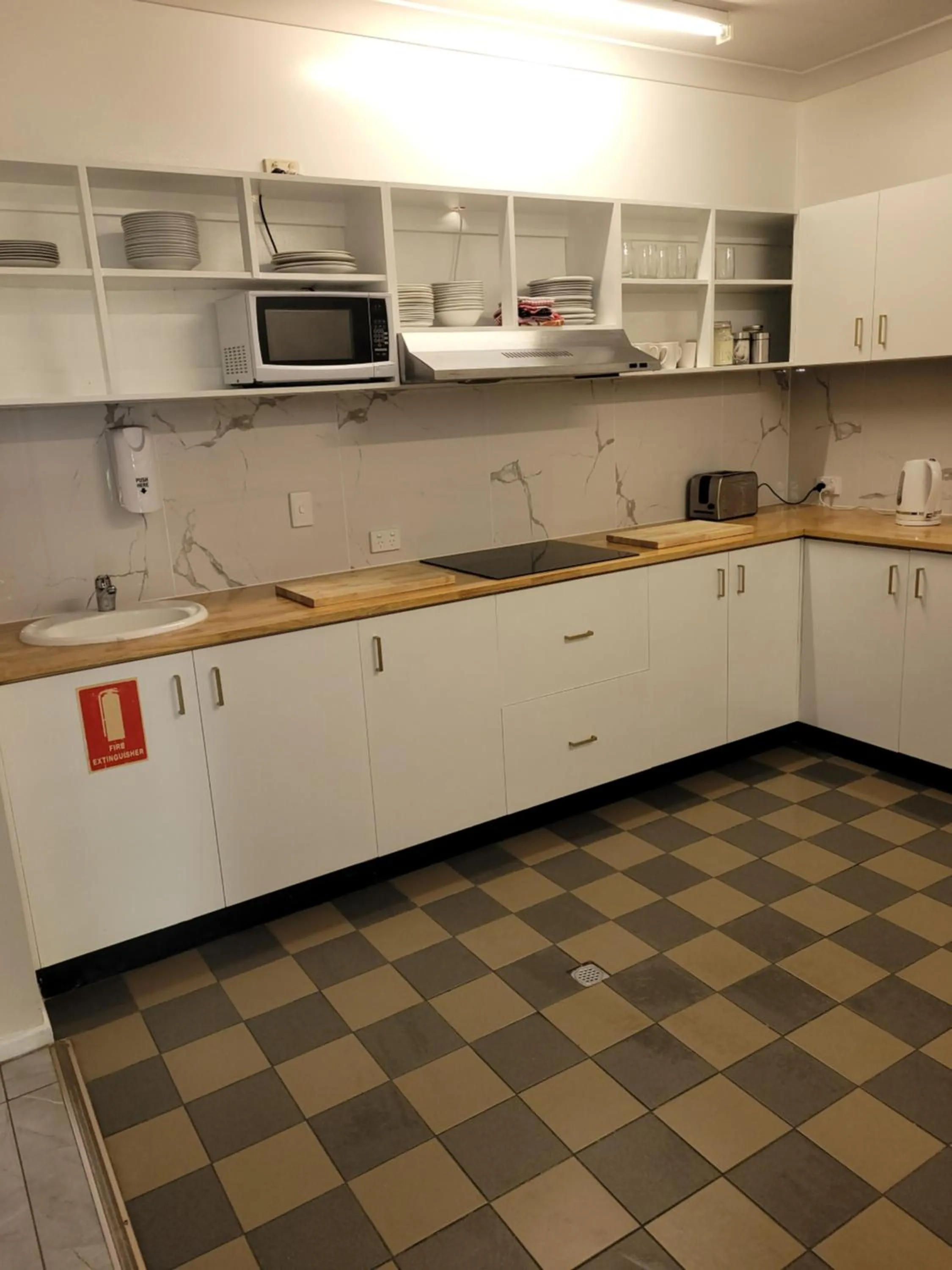 kitchen in Travellers Paradise