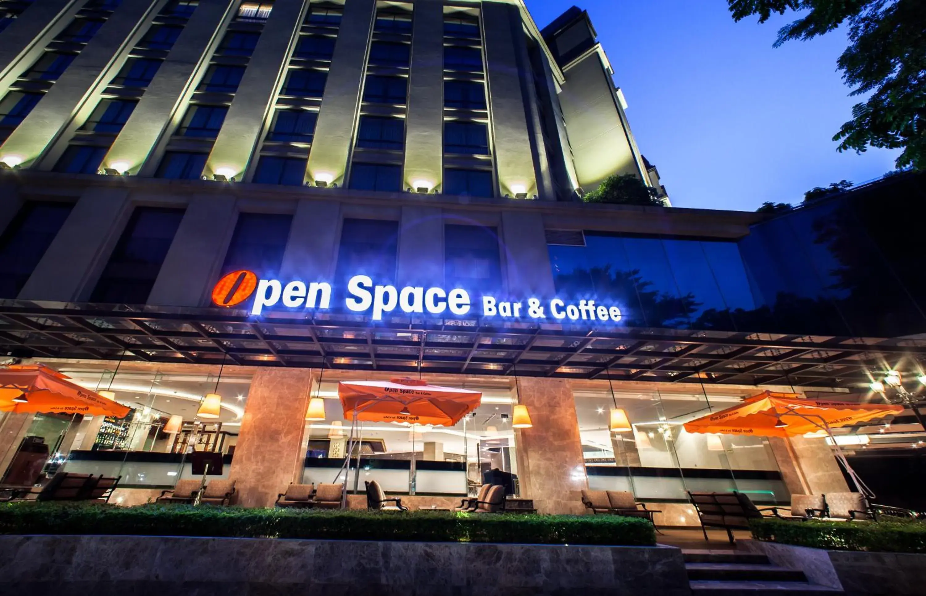 Lounge or bar in Army Hotel Lounge or bar in Army Hotel