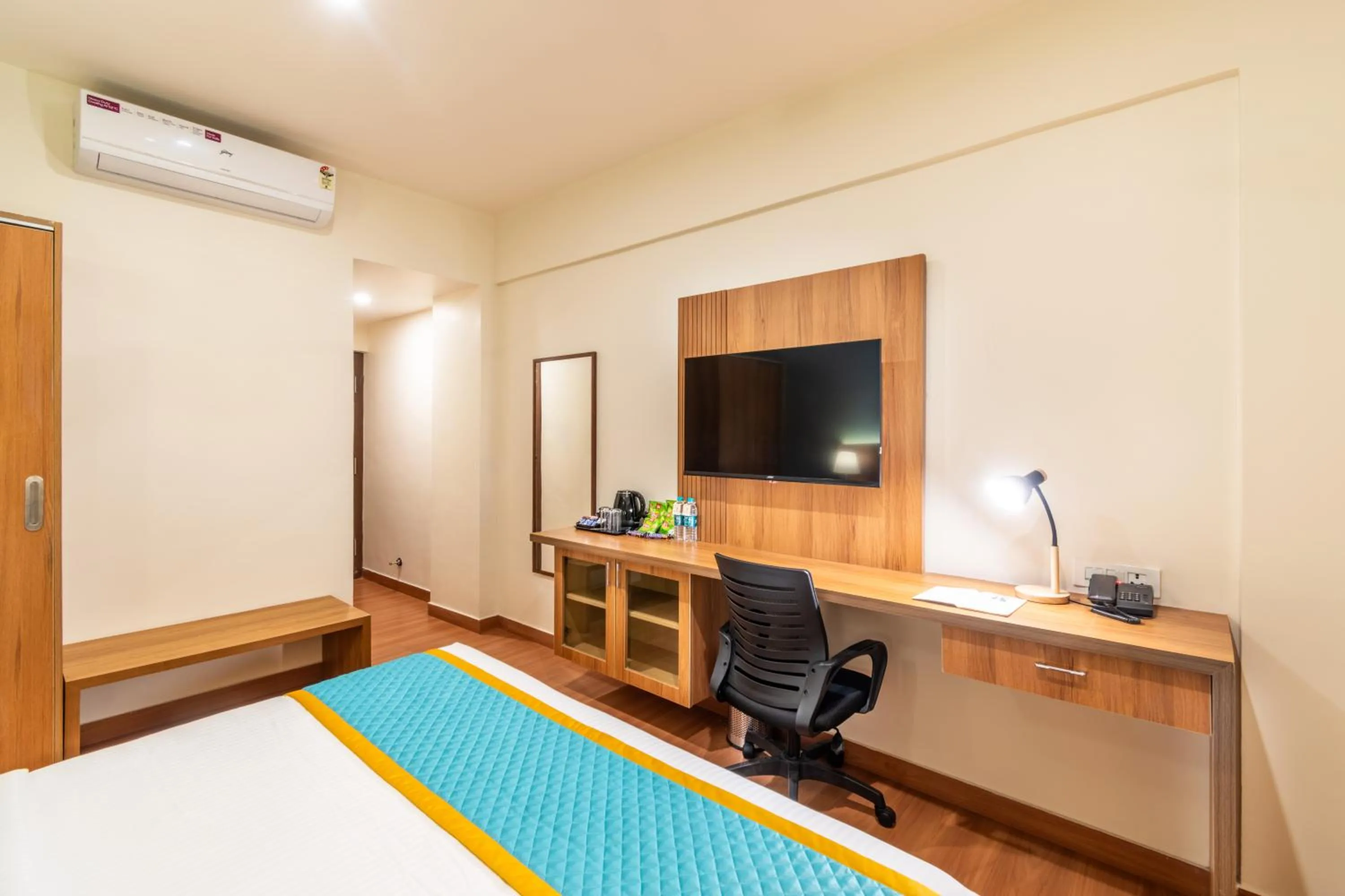TV and multimedia, Bed in Hotel Vaari Vista By Bestinn Leisure