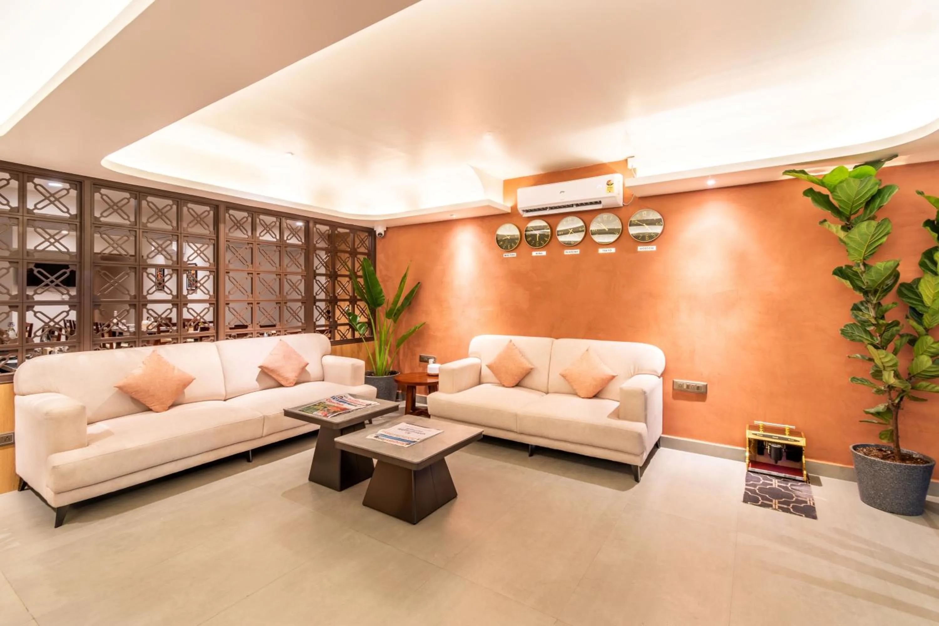 Lobby or reception in Hotel Vaari Vista By Bestinn Leisure