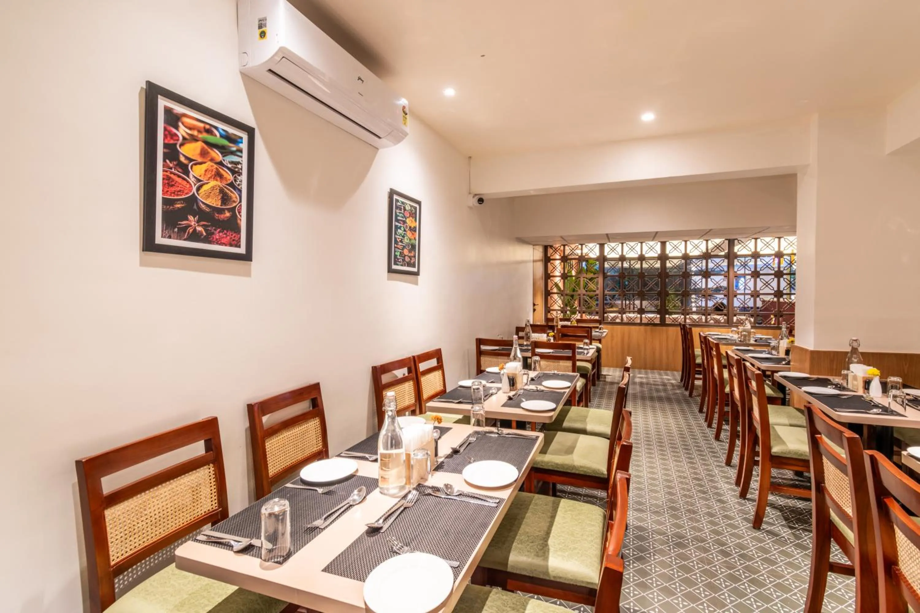 Breakfast in Hotel Vaari Vista By Bestinn Leisure