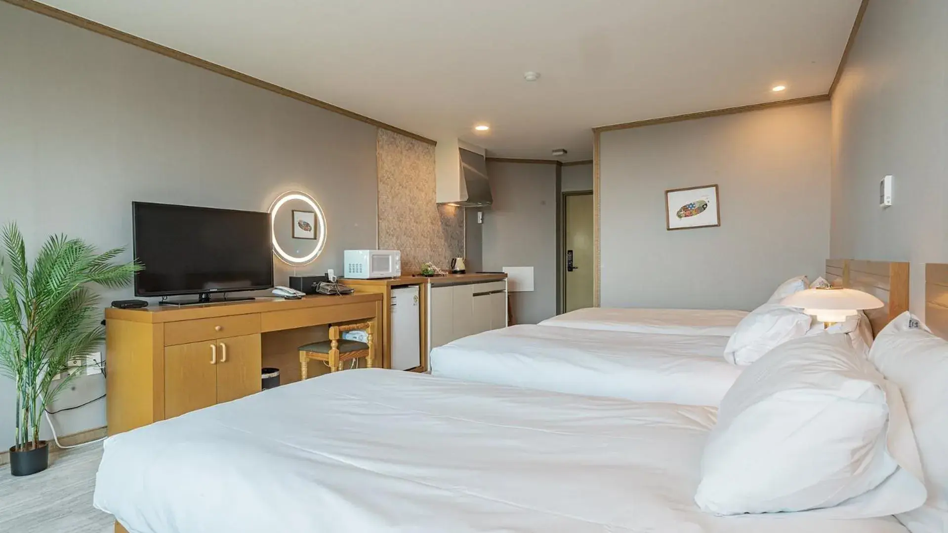 Bed in J View Hotel Bed in J View Hotel