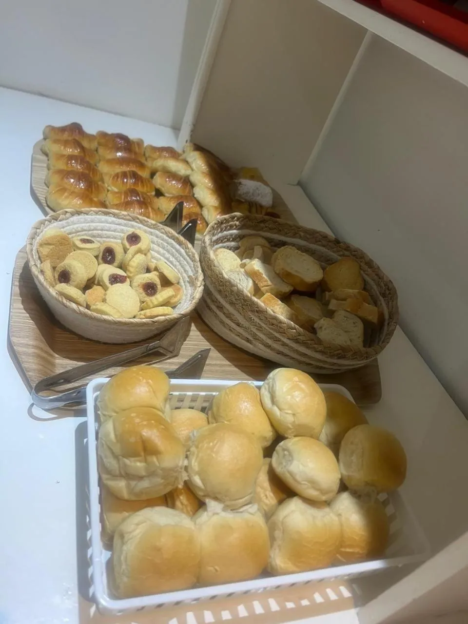 Buffet breakfast in Hotel Delfin