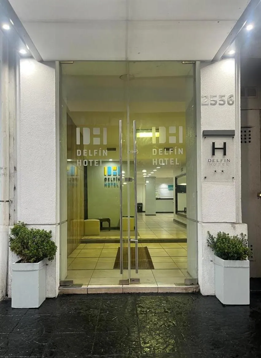Facade/entrance in Hotel Delfin