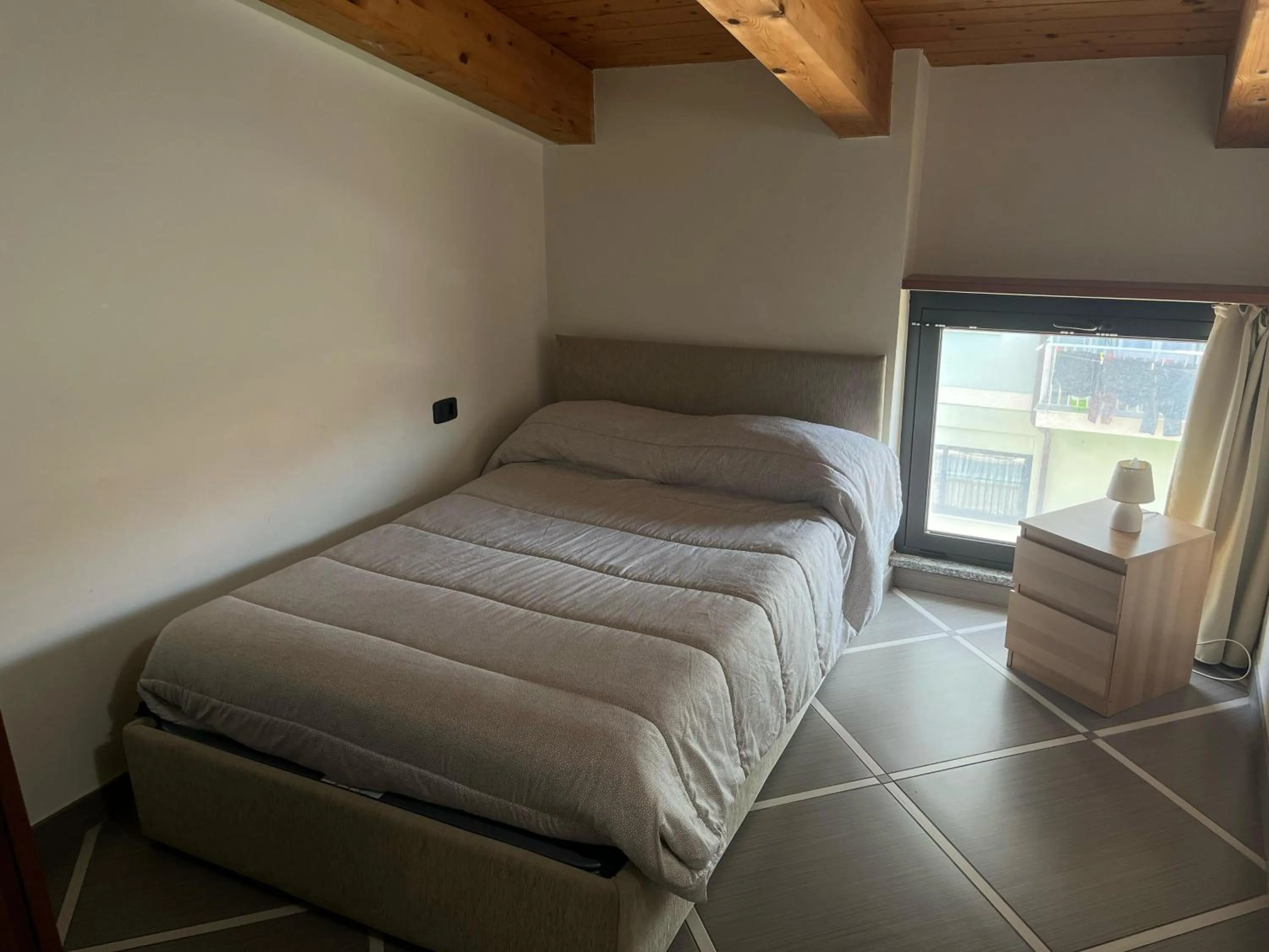 Bed in Appartamento via Giorgio Canale 72