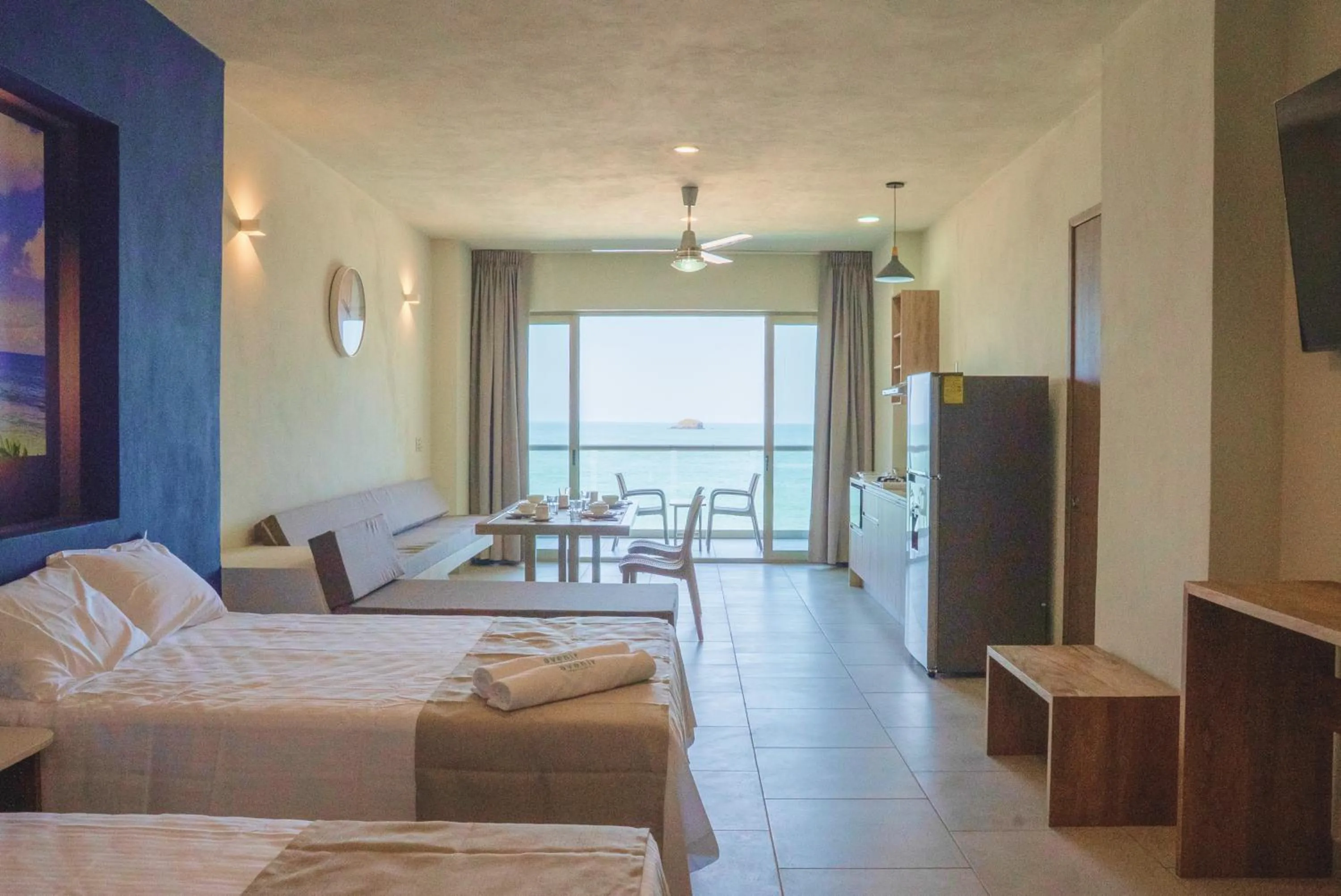 Photo of the whole room, Bed in Avenir Armonia Suites