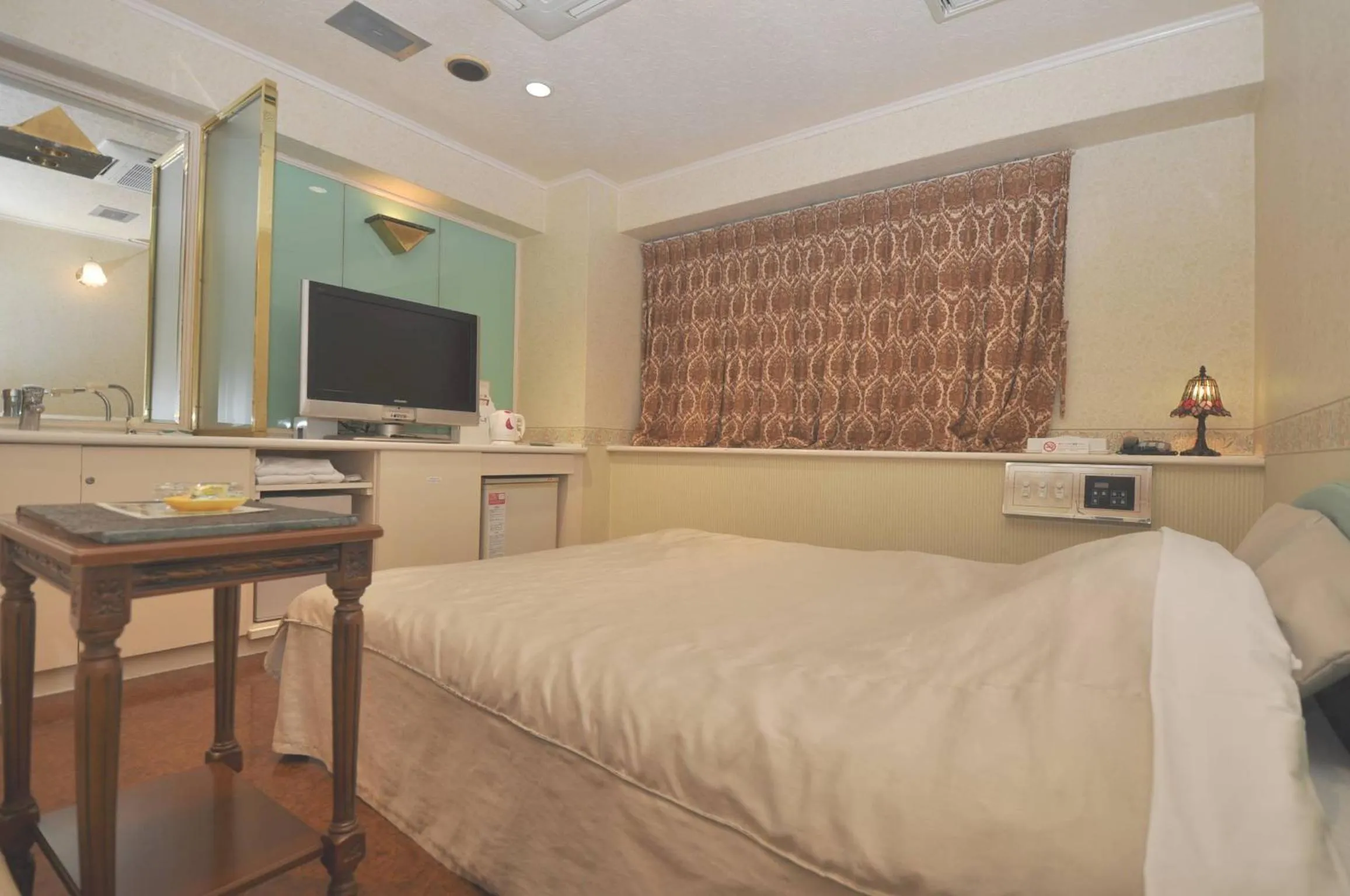 Photo of the whole room, Bed in Hotel Boston Club (Adult Only)