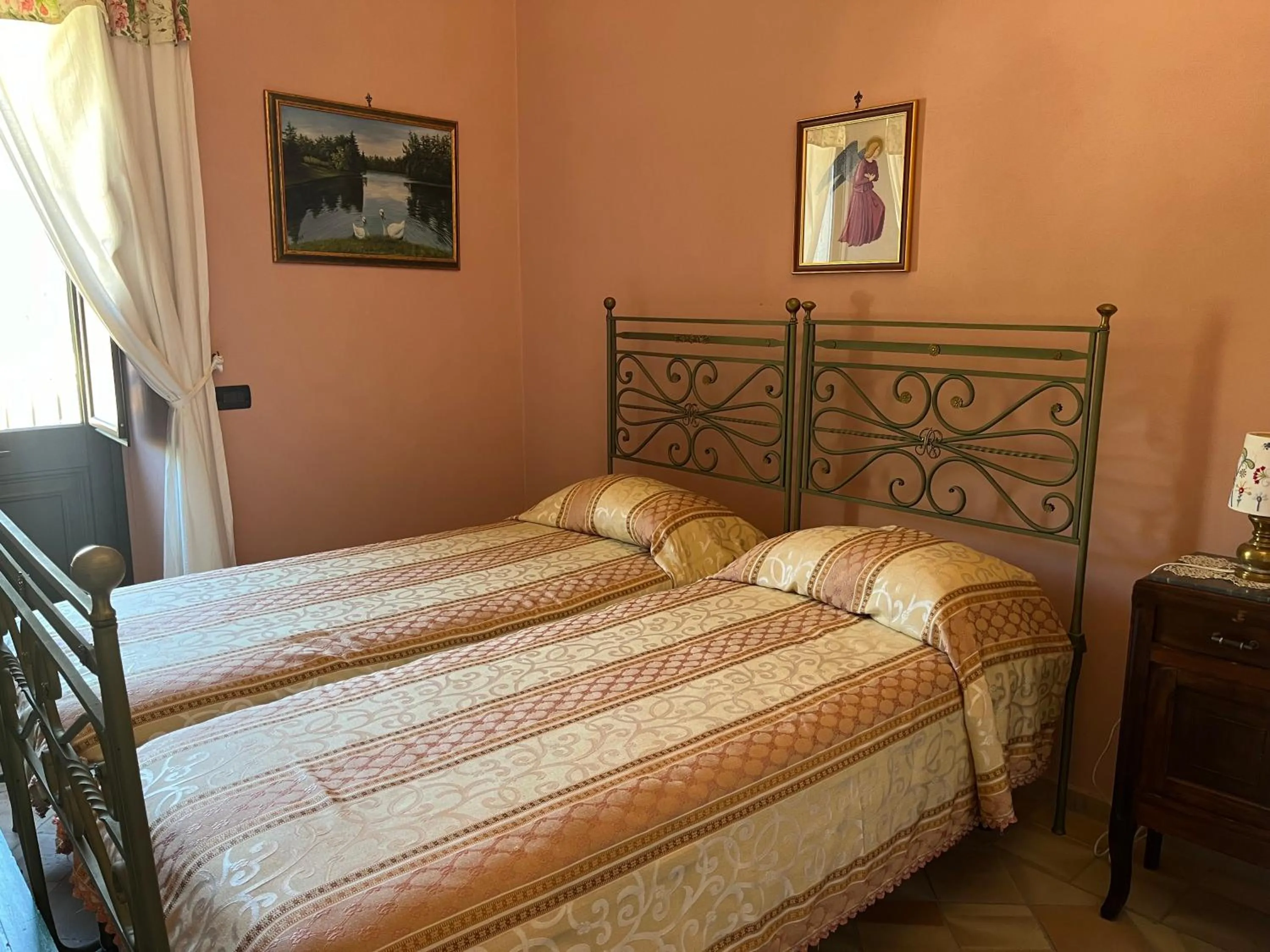 Bed in Palazzo Cutrufelli