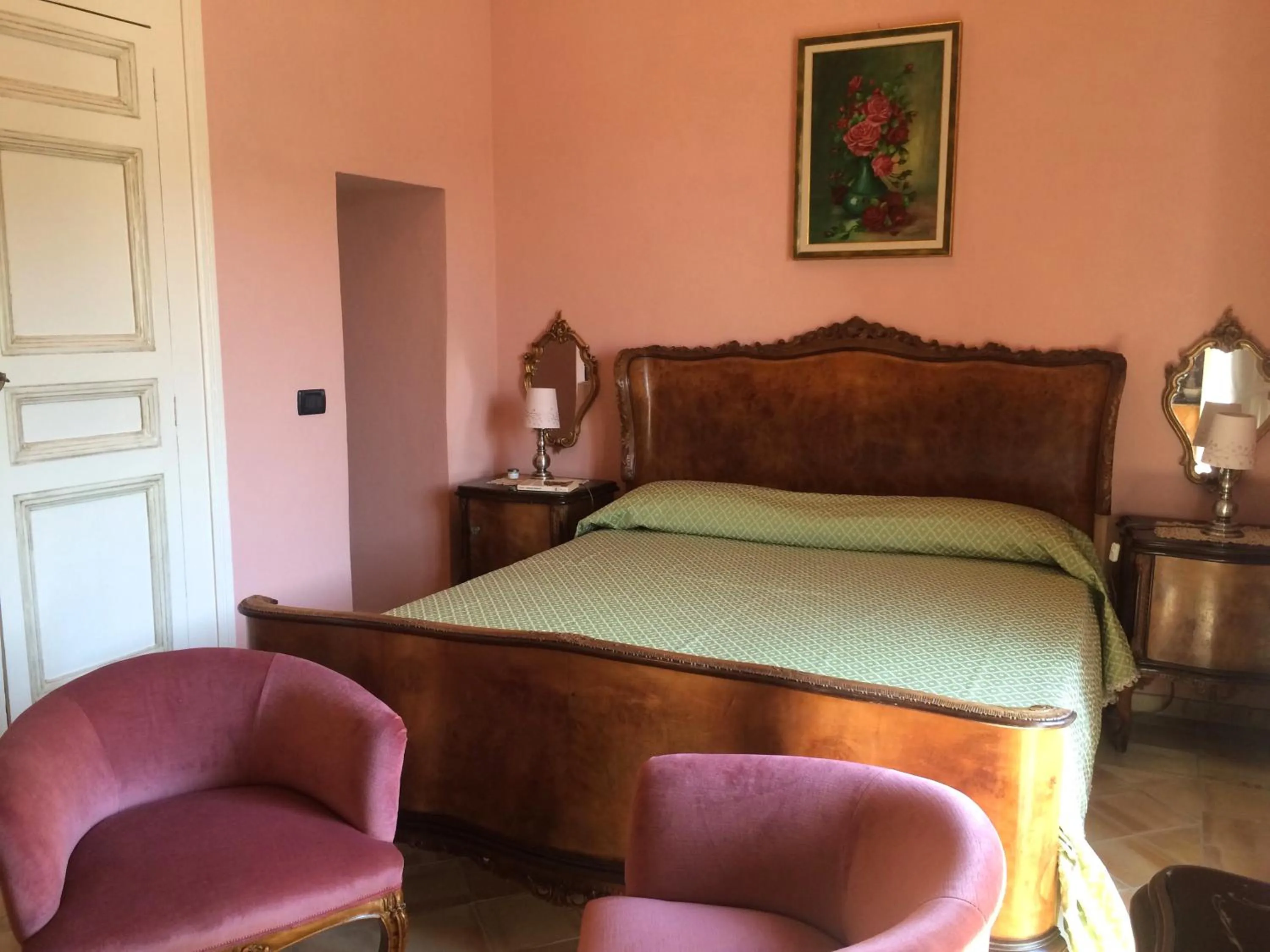 Bedroom, Bed in Palazzo Cutrufelli