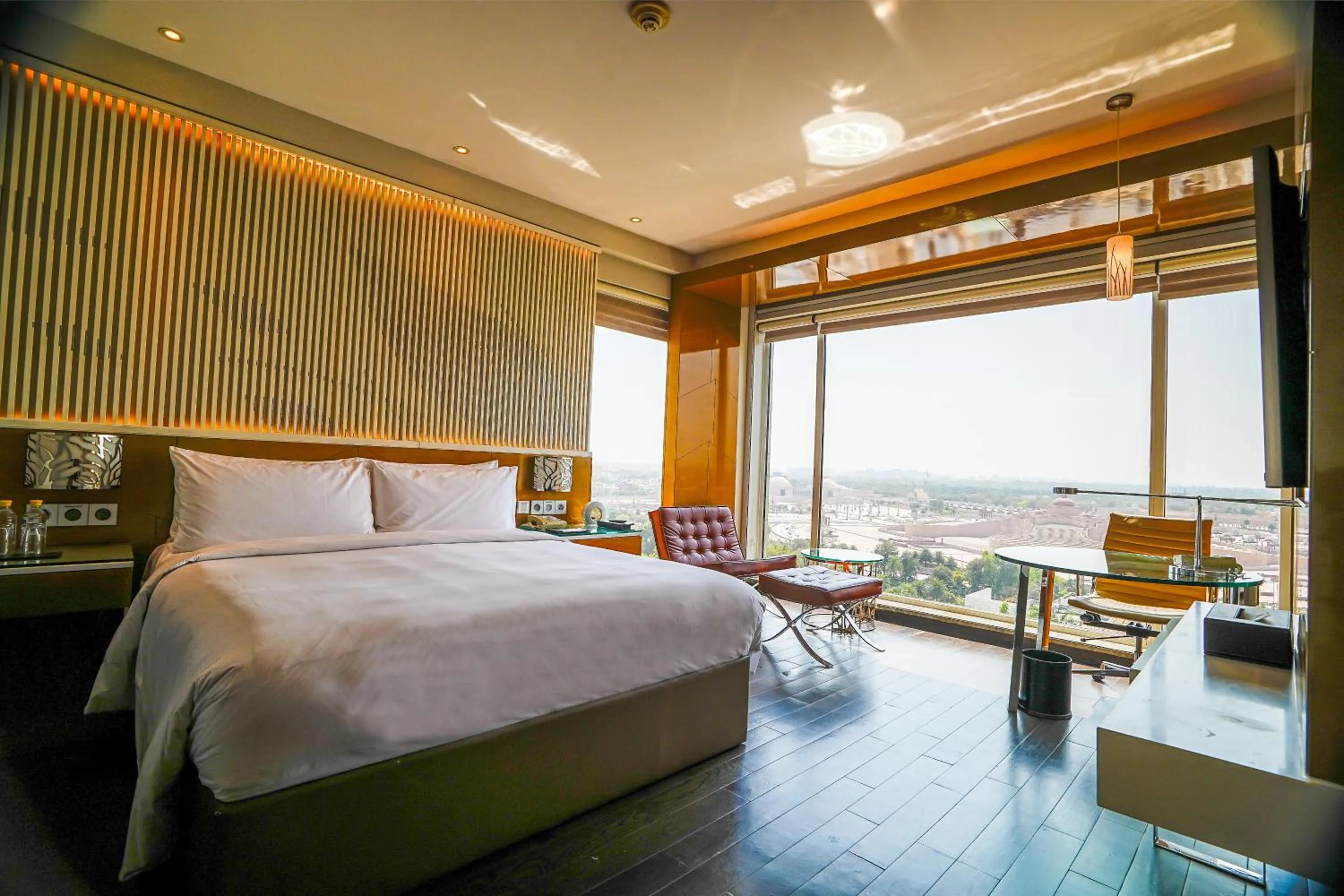 Bed in Renaissance Lucknow Hotel, Gomti Nagar