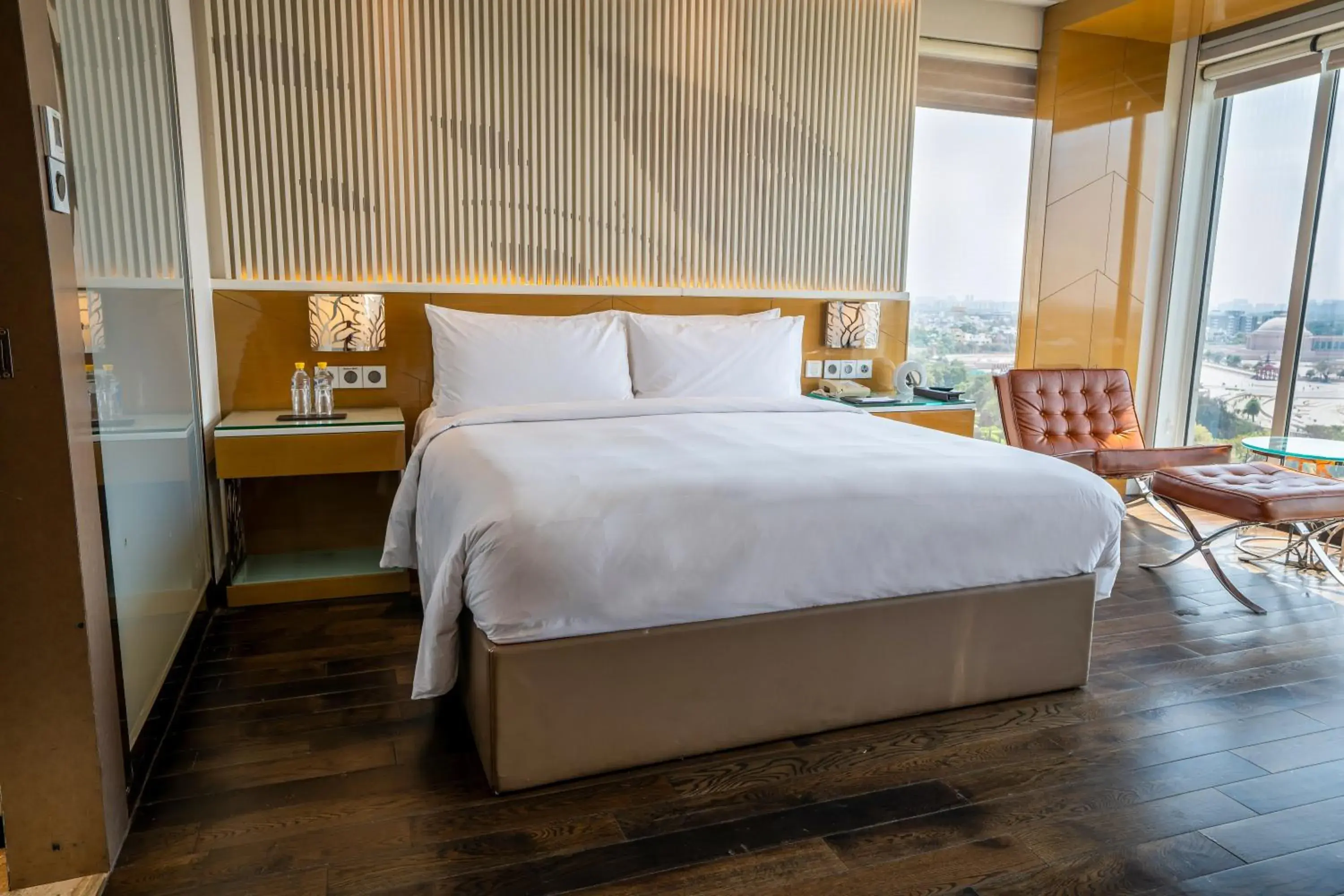 Guest room with Park View - single occupancy in Renaissance Lucknow Hotel, Gomti Nagar Guest room with Park View - single occupancy in Renaissance Lucknow Hotel, Gomti Nagar