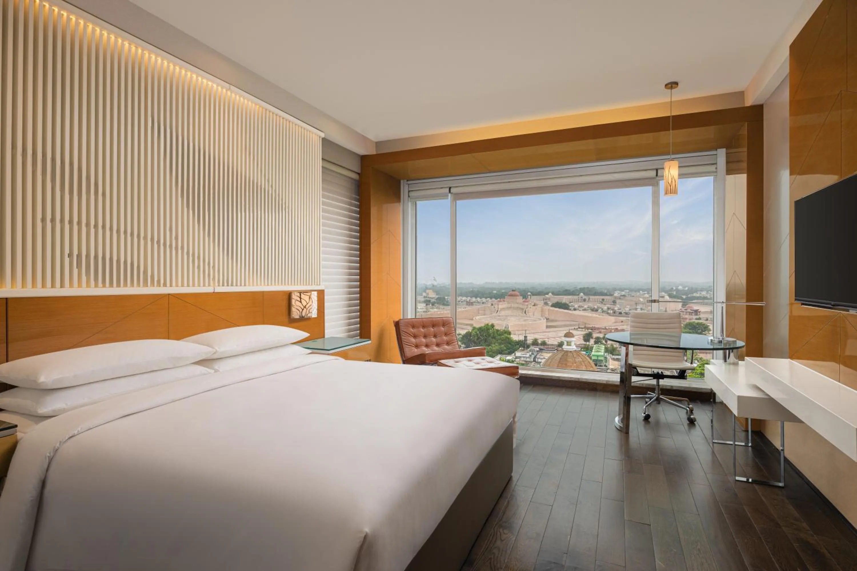 Bed in Renaissance Lucknow Hotel, Gomti Nagar