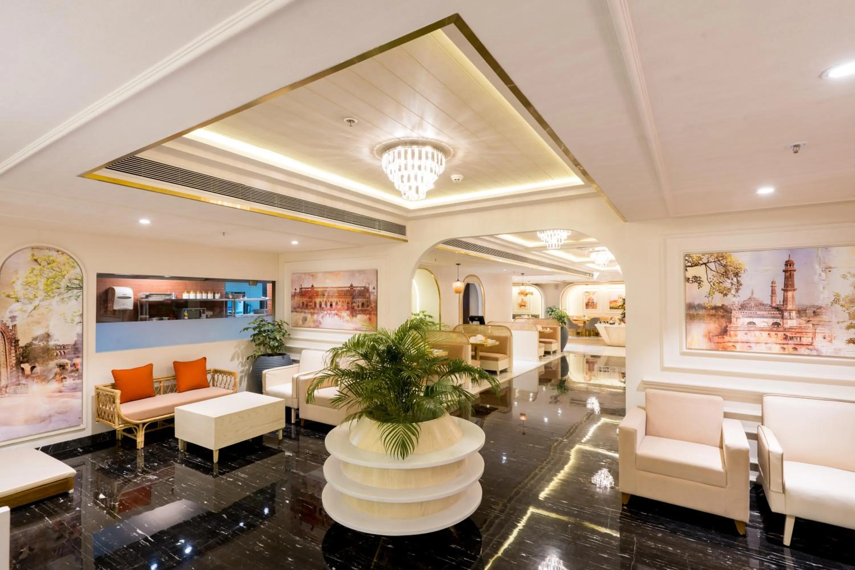 Restaurant/places to eat in Renaissance Lucknow Hotel, Gomti Nagar