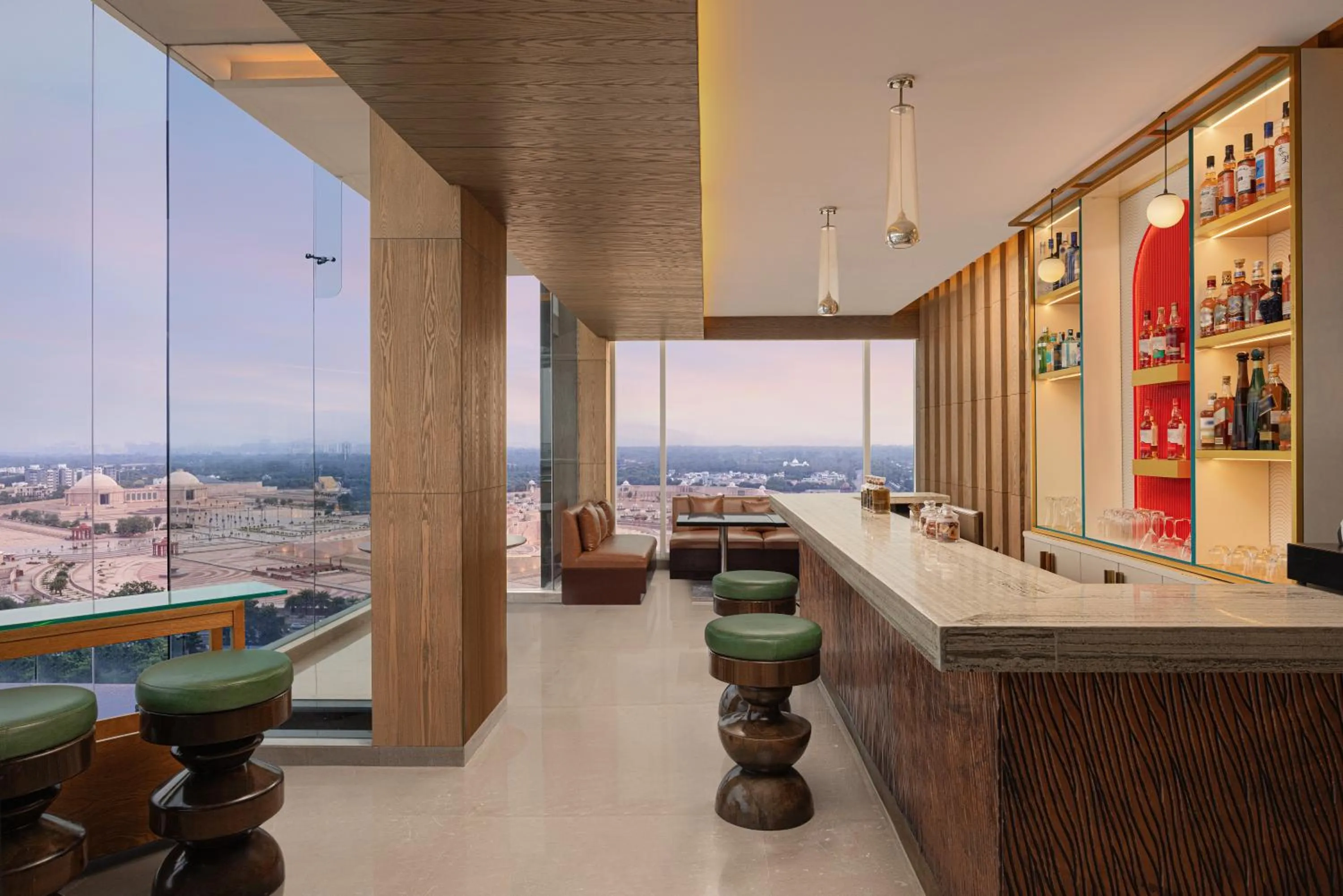 Lounge or bar in Renaissance Lucknow Hotel, Gomti Nagar