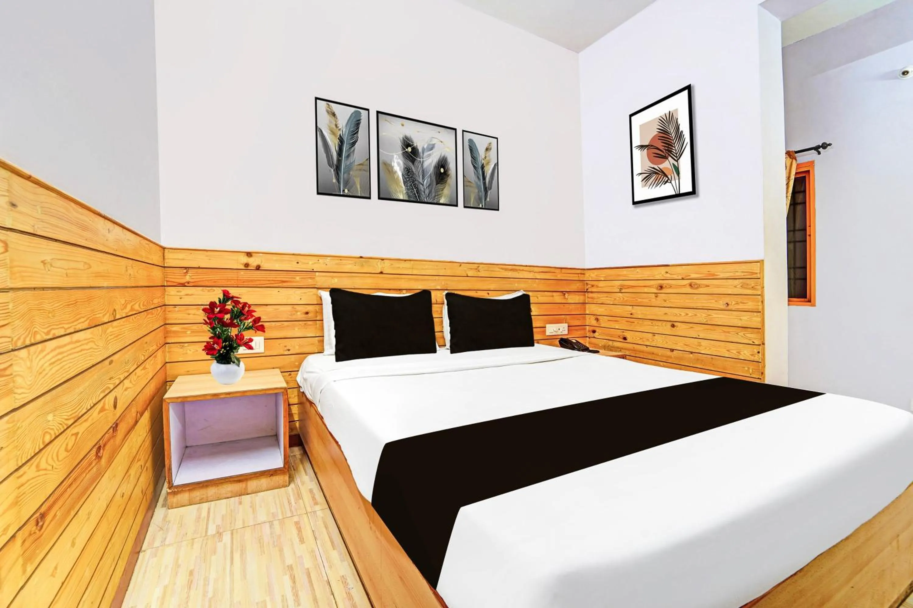 Bedroom, Bed in Super Hotel O Namakkal