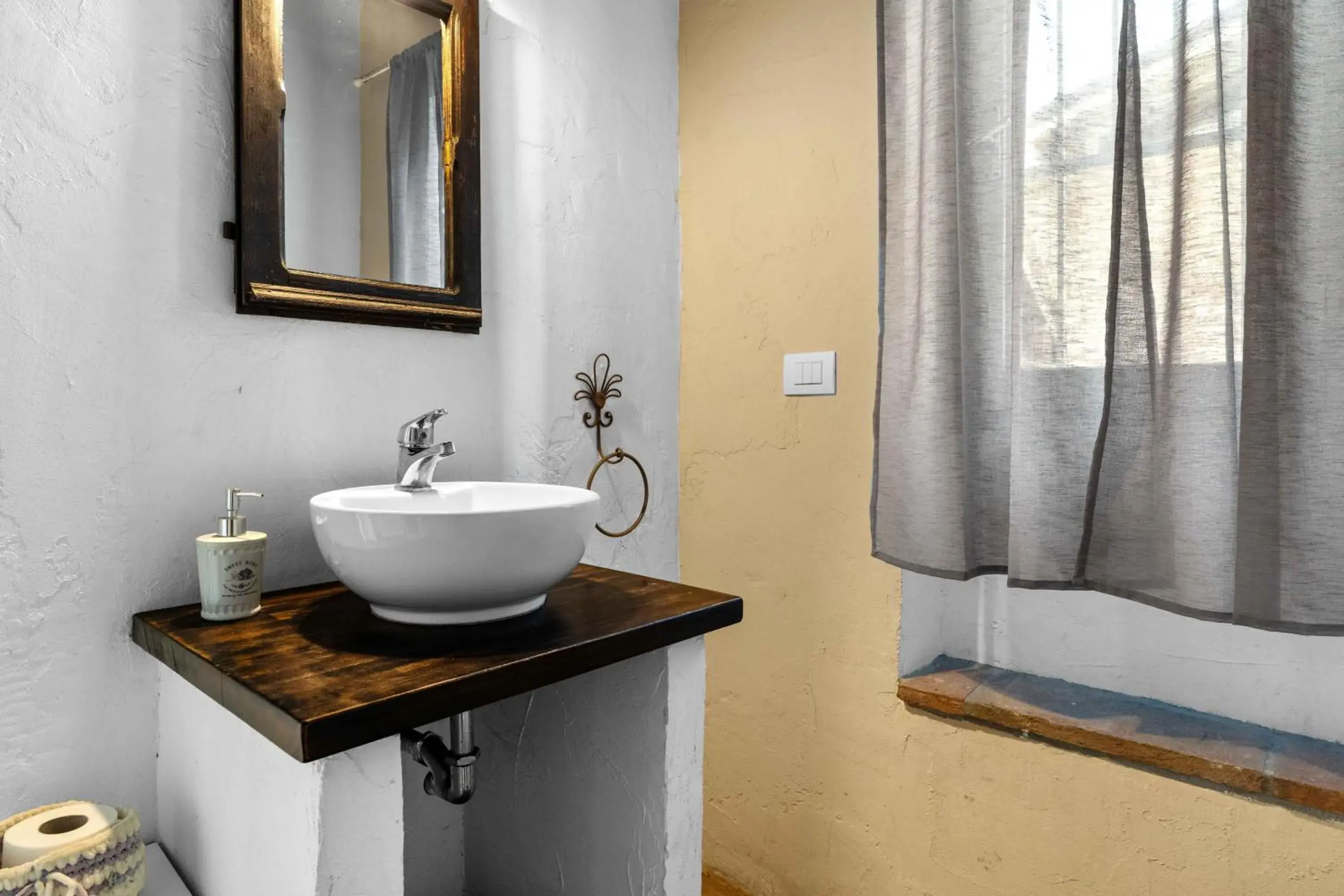 Double Room with Private Bathroom in La Locanda Del Molino Double Room with Private Bathroom in La Locanda Del Molino