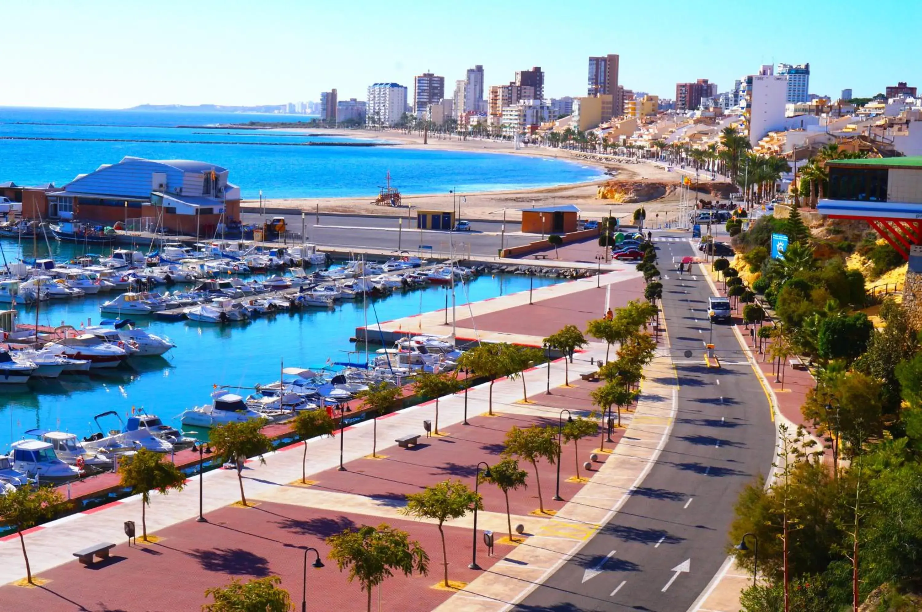 Sunny Escape in El Campello Sunny Escape in El Campello