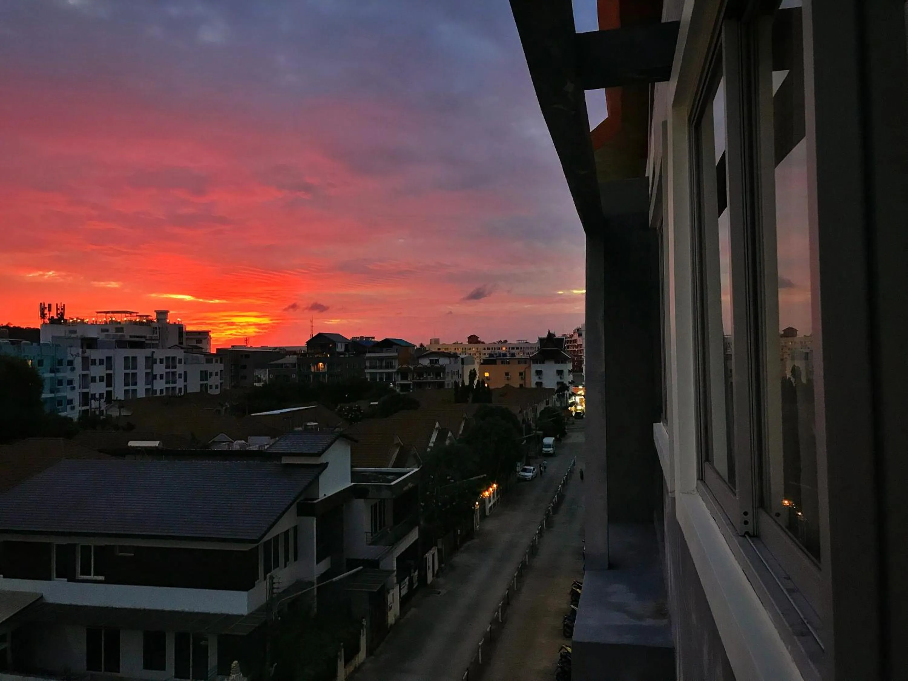 Tropical Sunset Hotel Patong