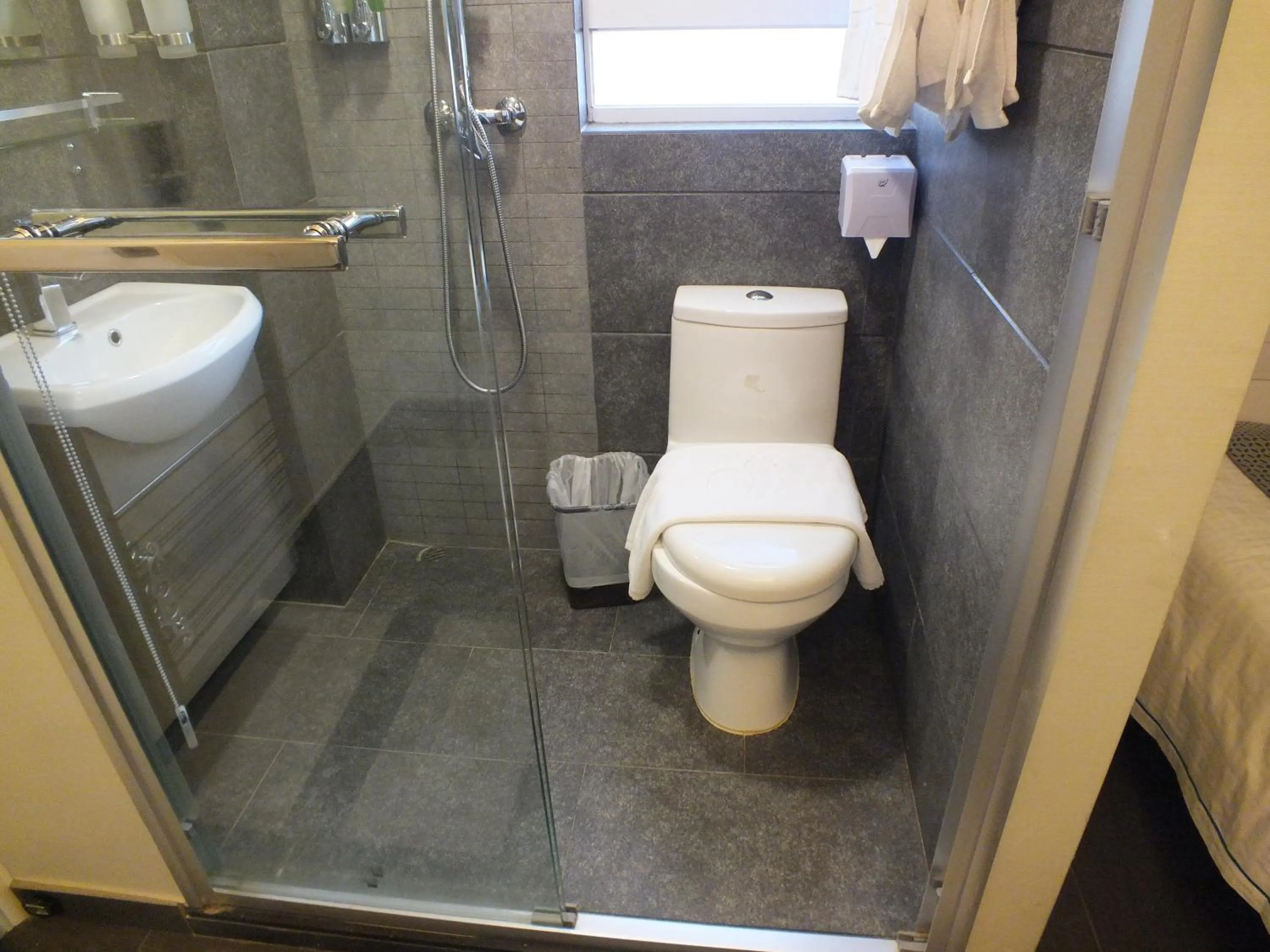 Bathroom in Seasons Hotel