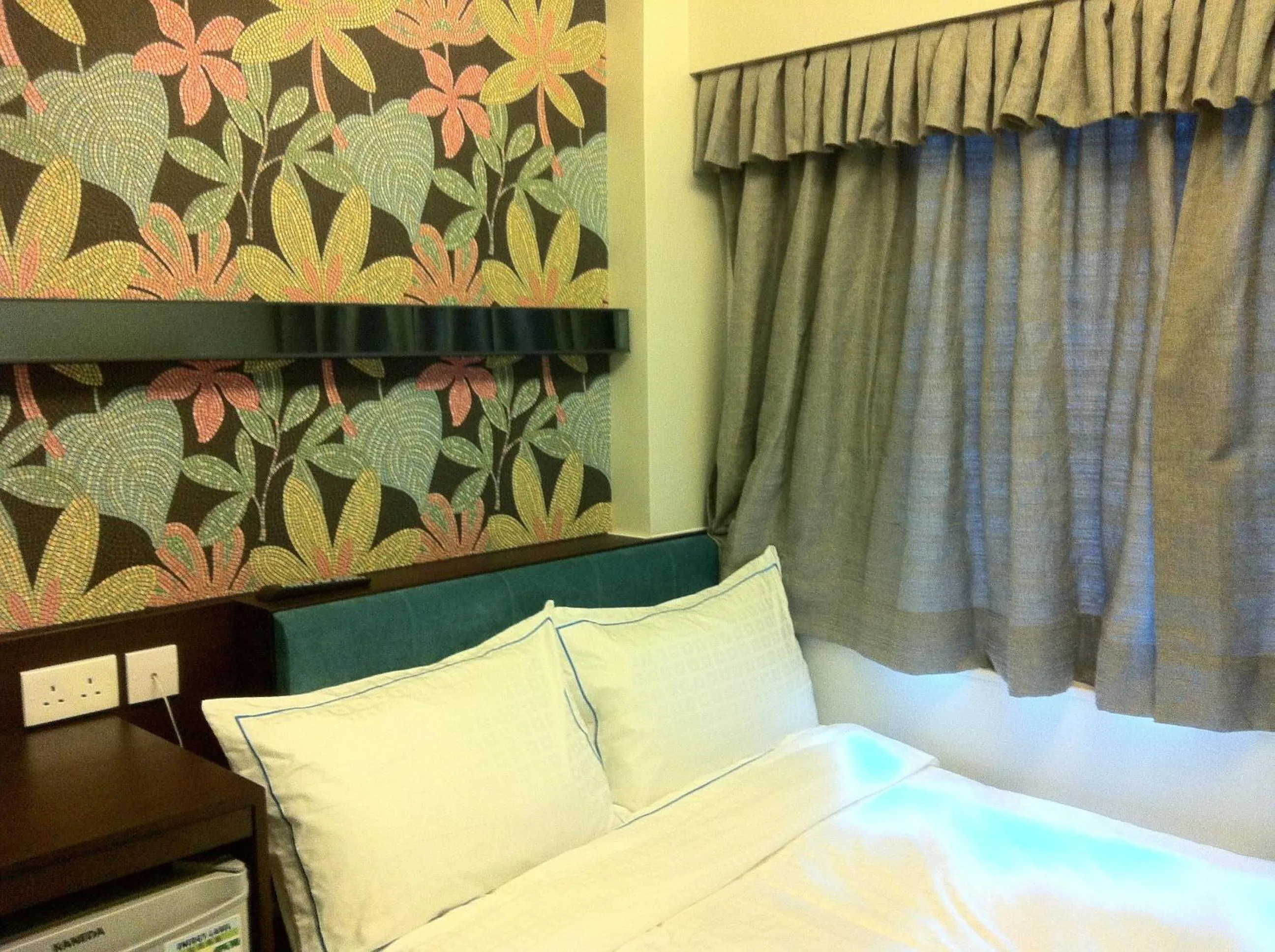 Decorative detail, Bed in Seasons Hotel