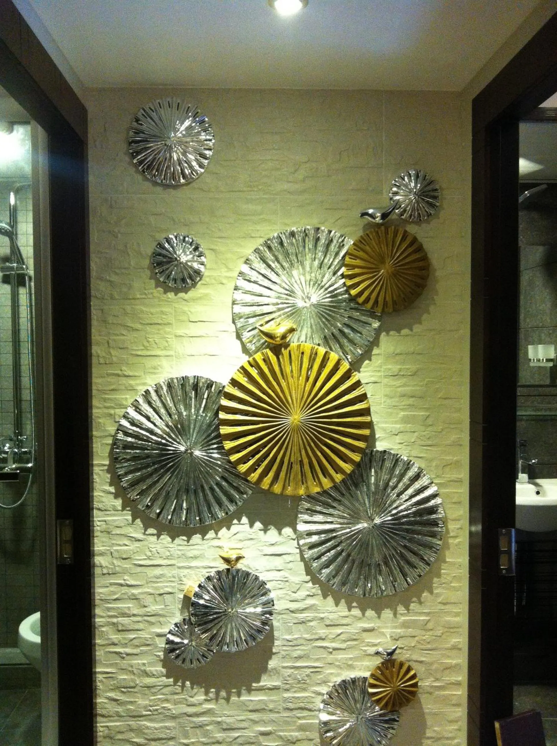 Decorative detail in Seasons Hotel