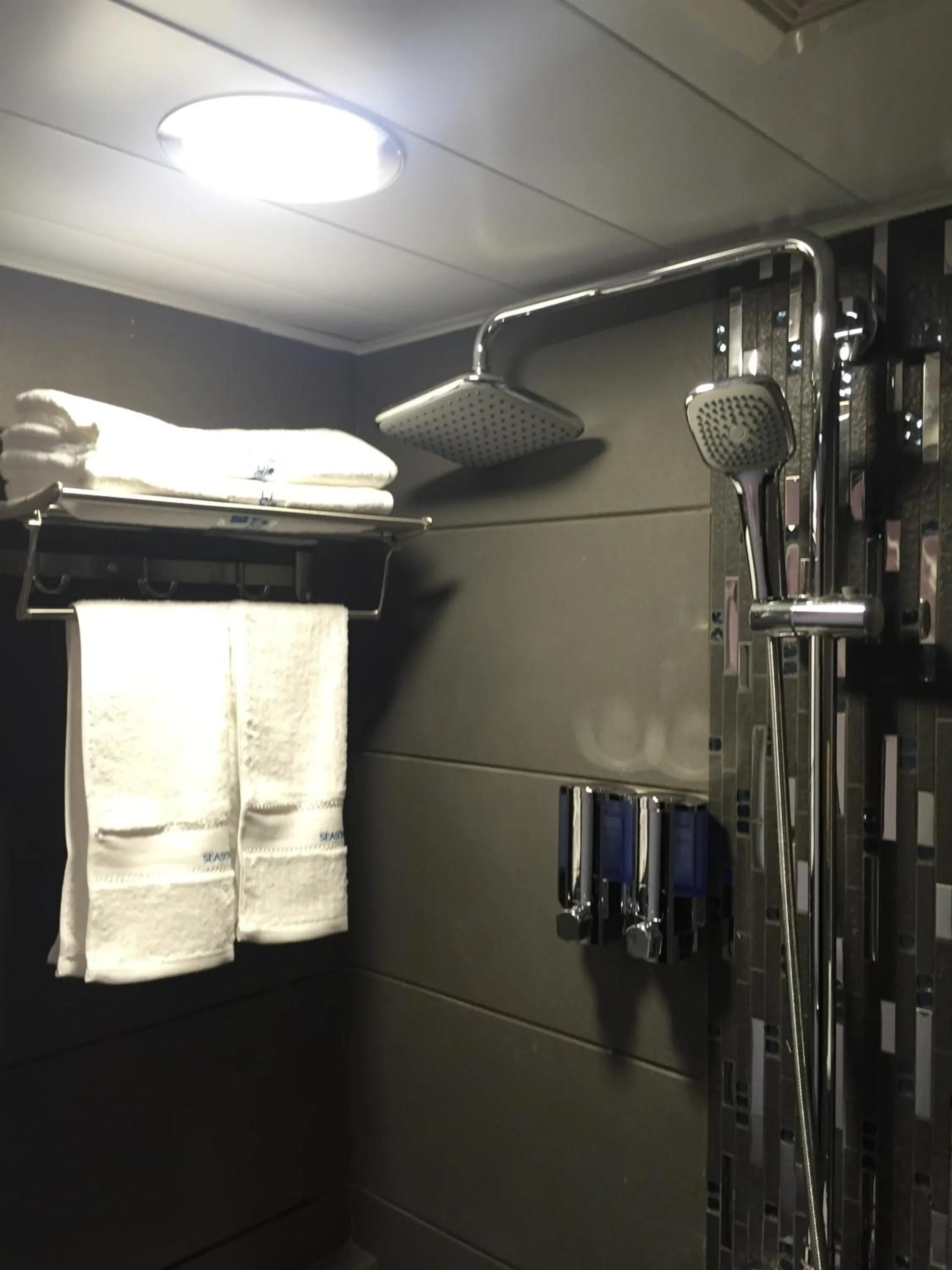 Bathroom in Seasons Hotel