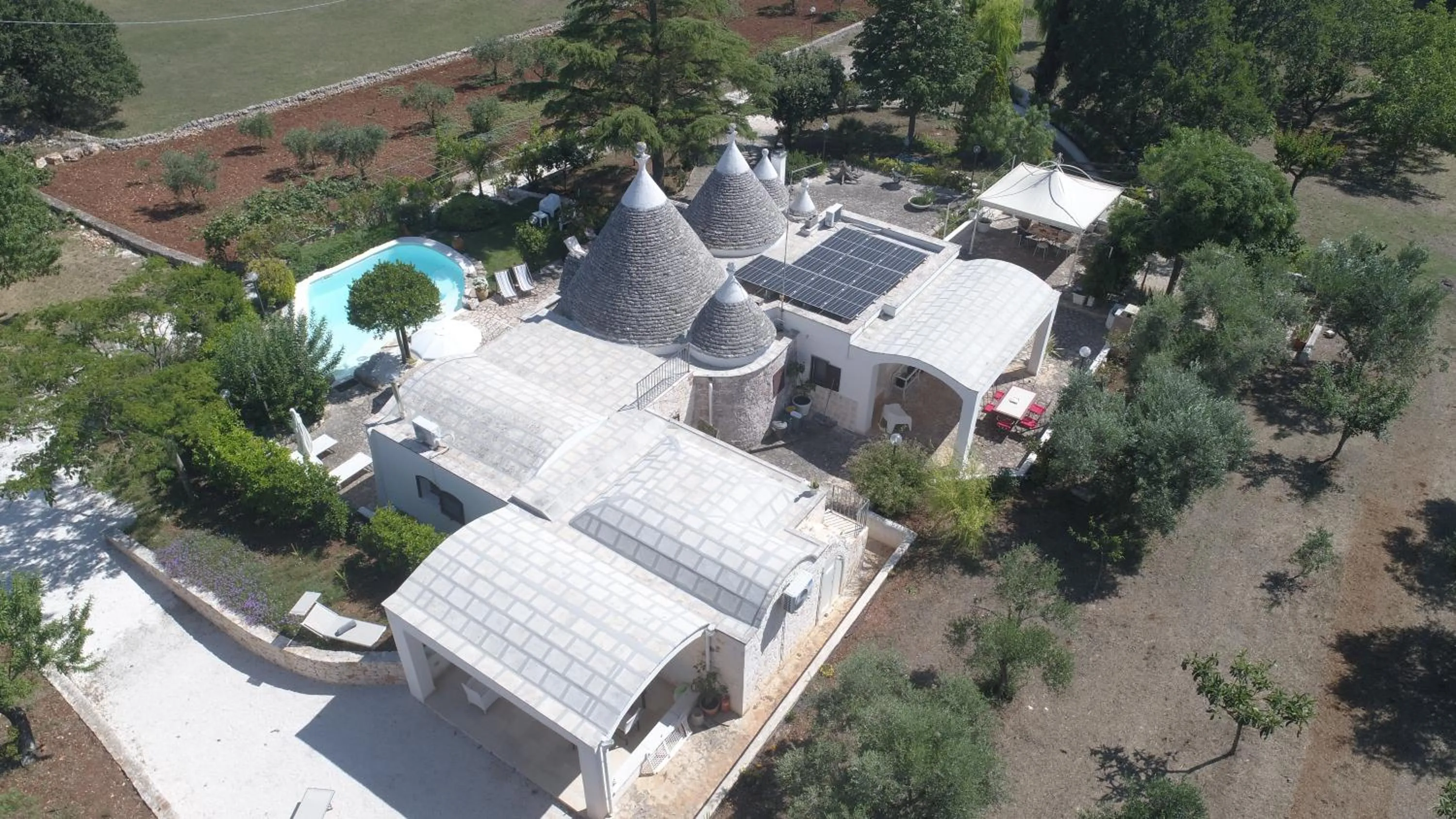 Trulli Anna