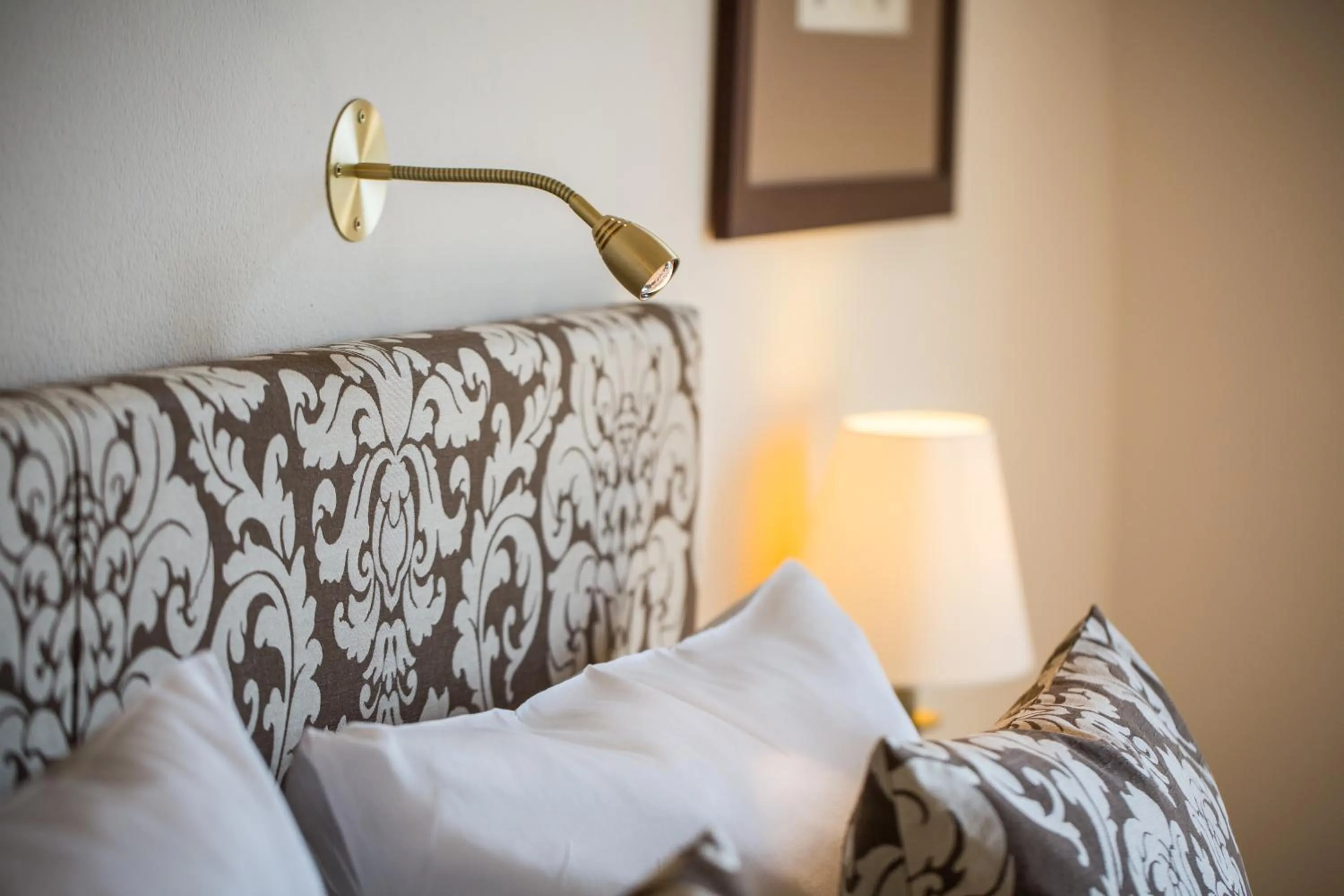 Photo of the whole room, Bed in Hotel Schloss Leitheim