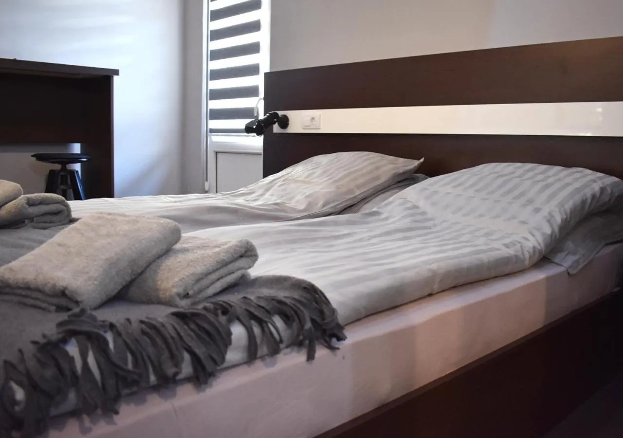 Bed in Apartmani Zrenjanin