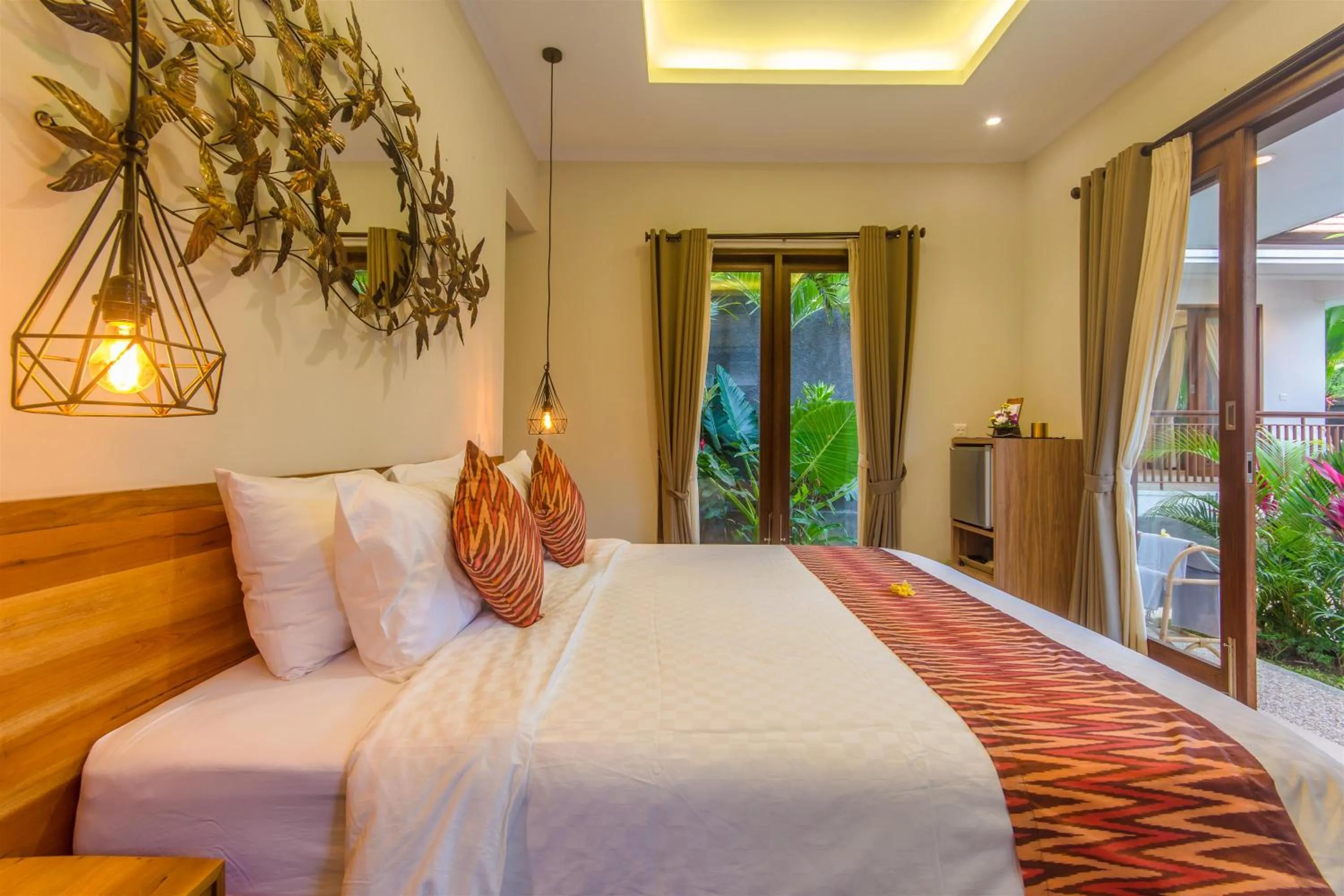 Bed in La-Meli Villas Ubud