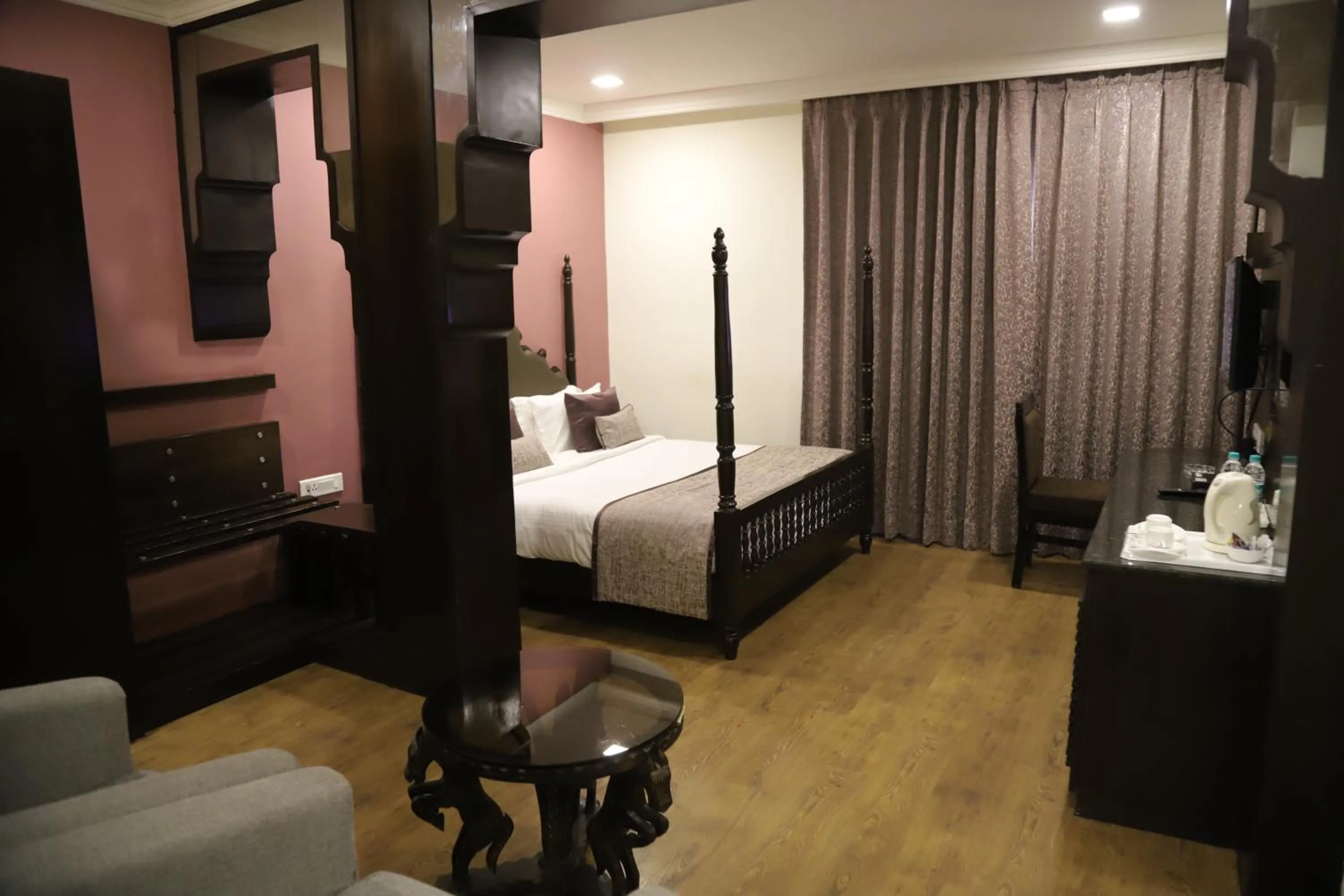 Photo of the whole room in The Gandhi International