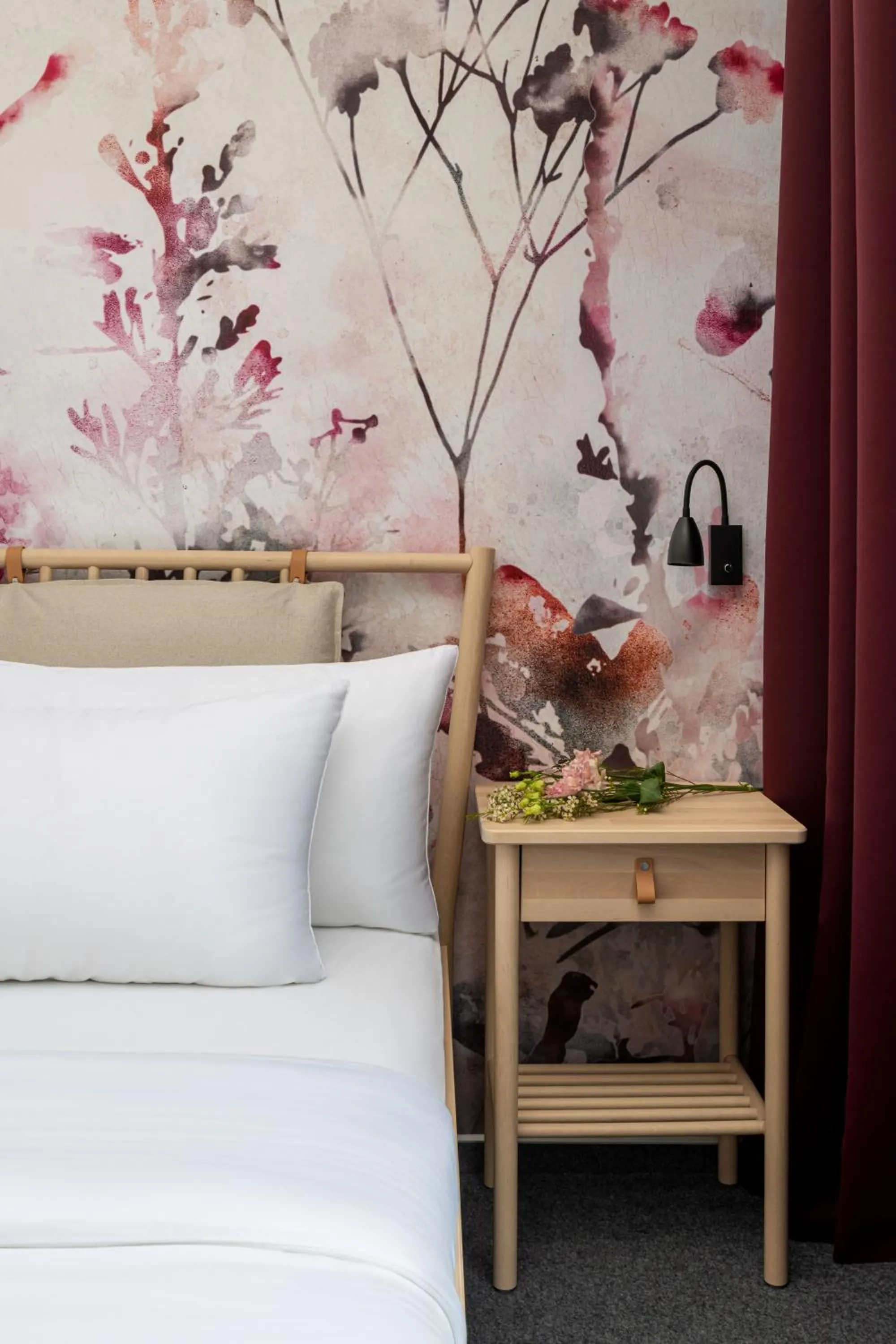 Bed in Hotel Botanica by goodnite cz