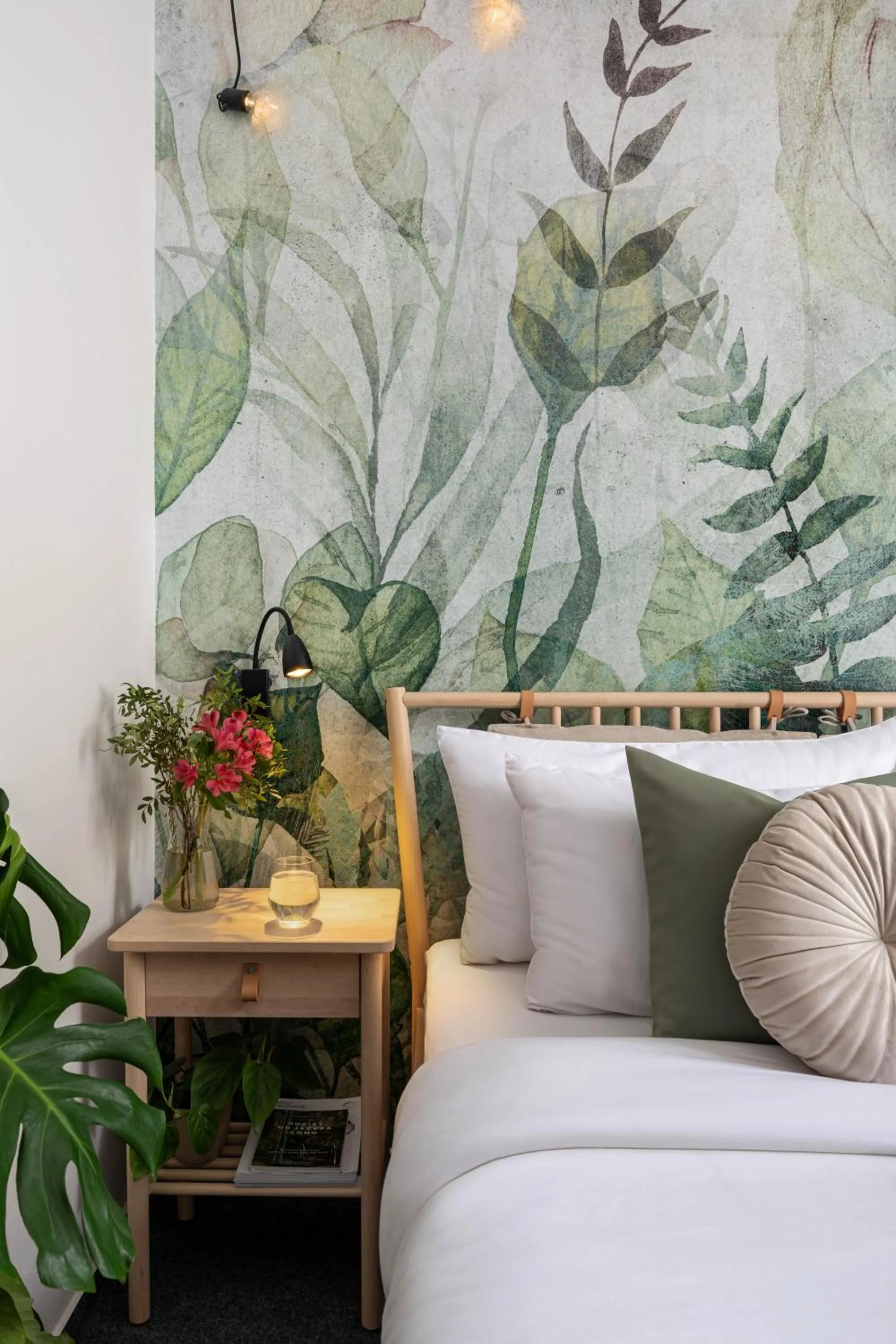 Decorative detail in Hotel Botanica by goodnite cz