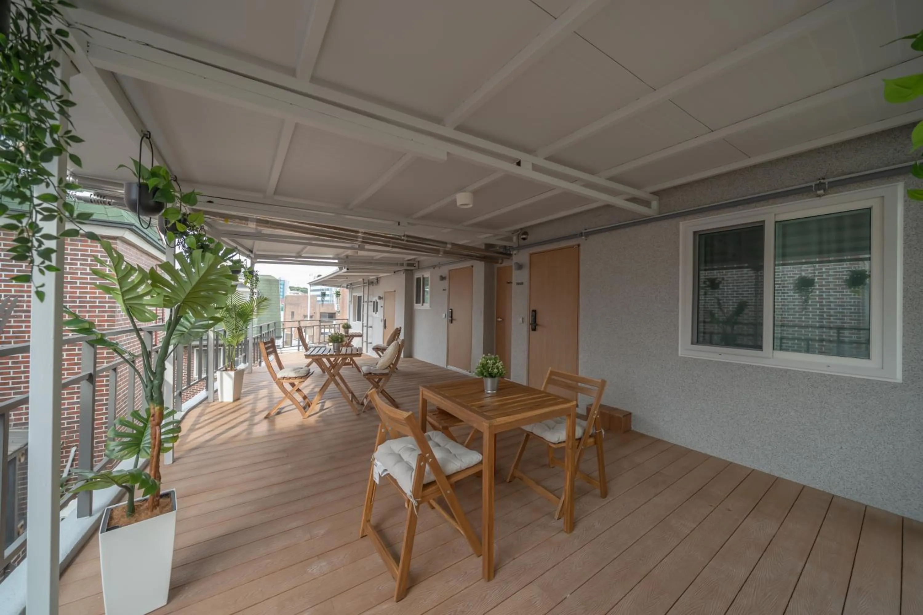 Balcony/Terrace in Hotel Dalstair Seoul Jongno