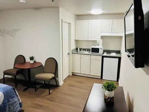 Stay Lodge of Decatur