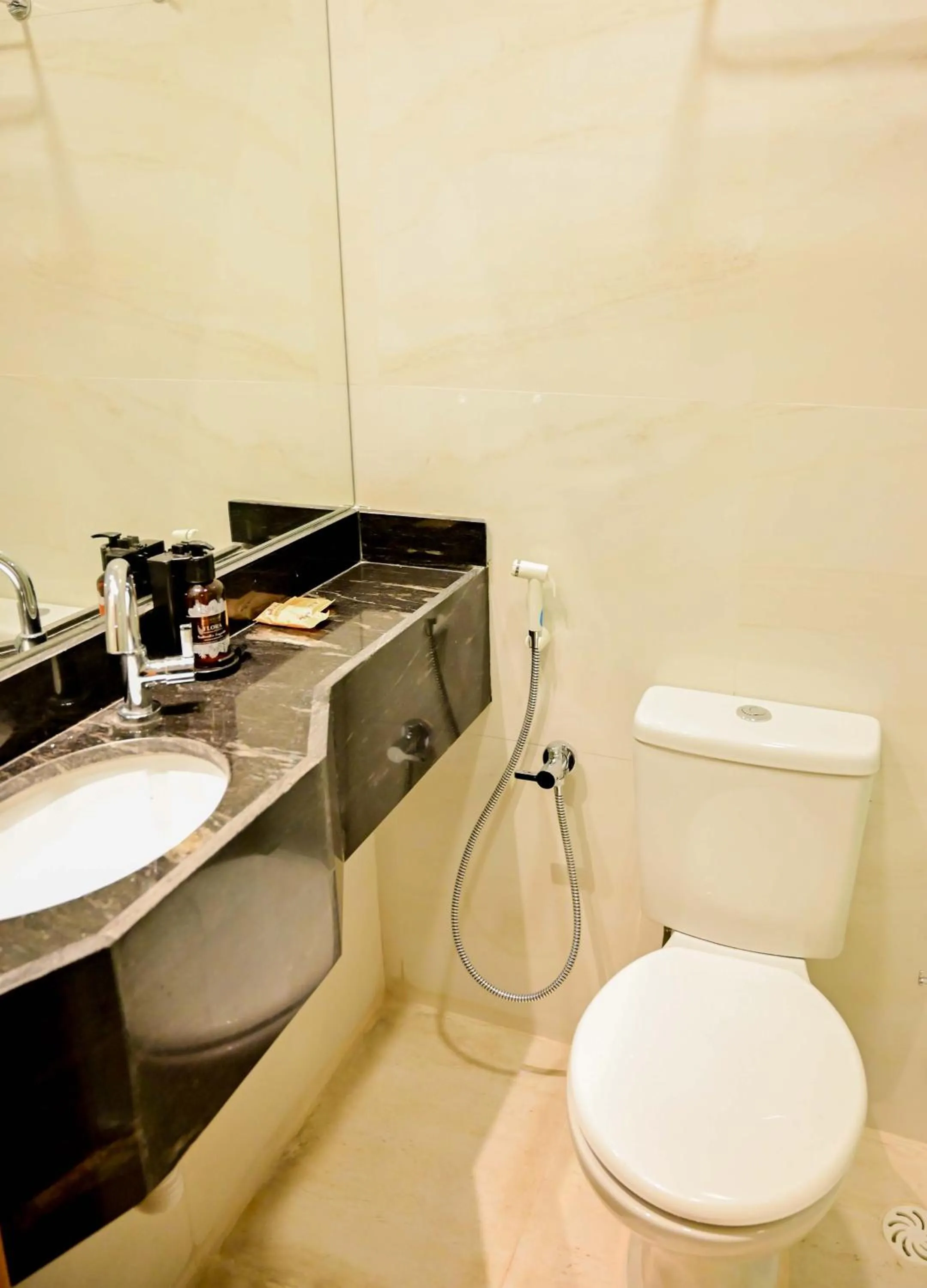 Bathroom in Bristol Marambaia Belém