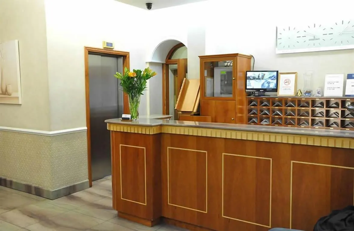 Lobby or reception in Olympic House Hotel