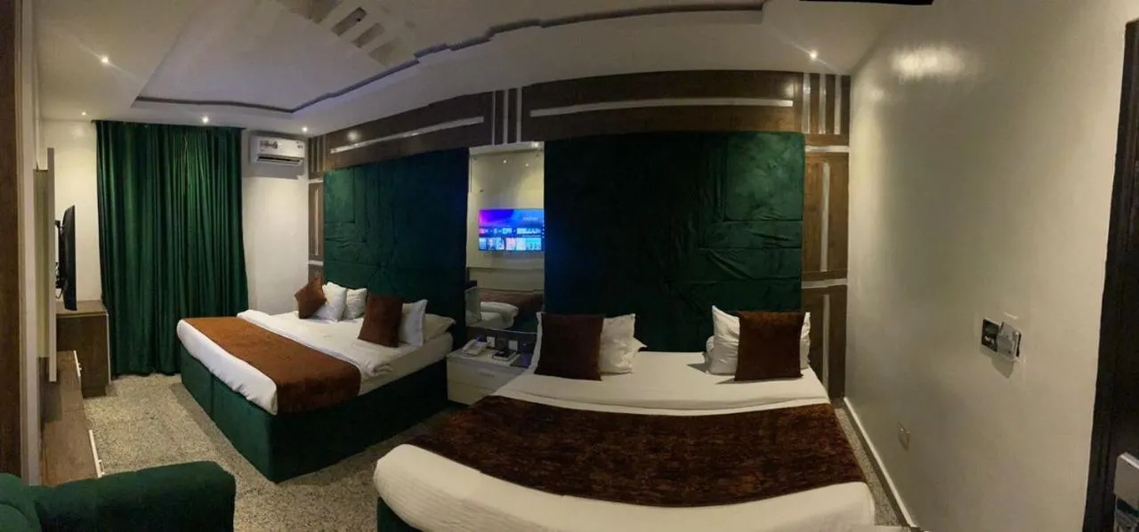 Perly Gate Residence Uyo