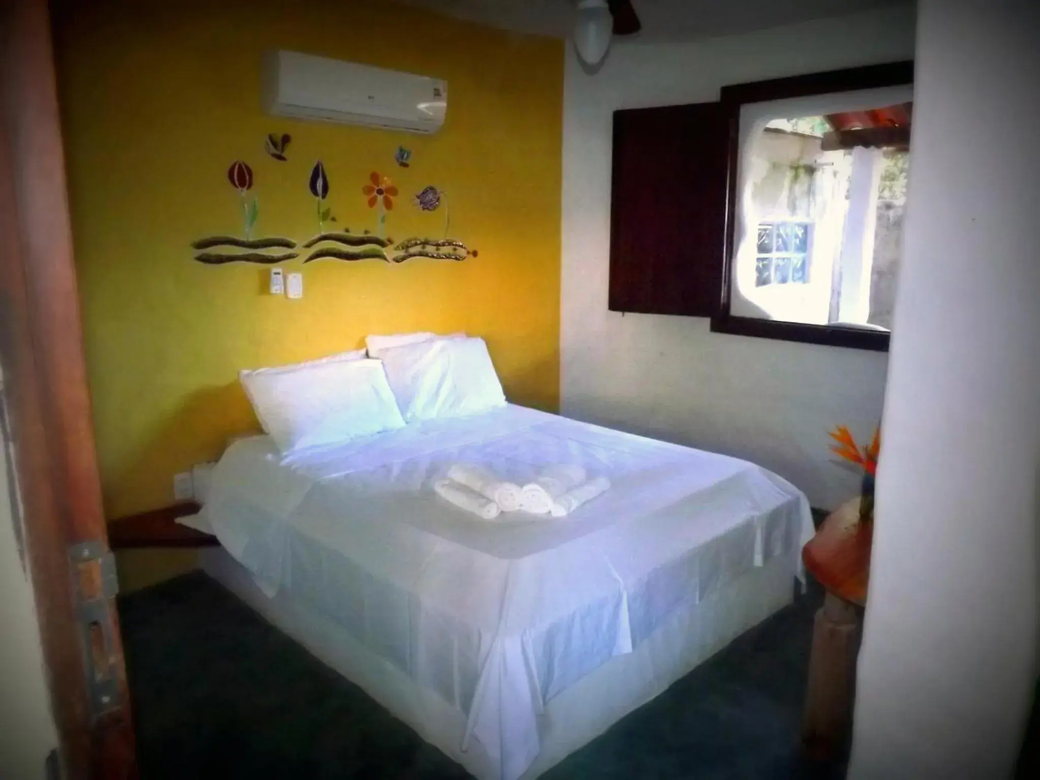 Budget Double Room - single occupancy in Pousada Cavallitos d'Amar Budget Double Room - single occupancy in Pousada Cavallitos d'Amar