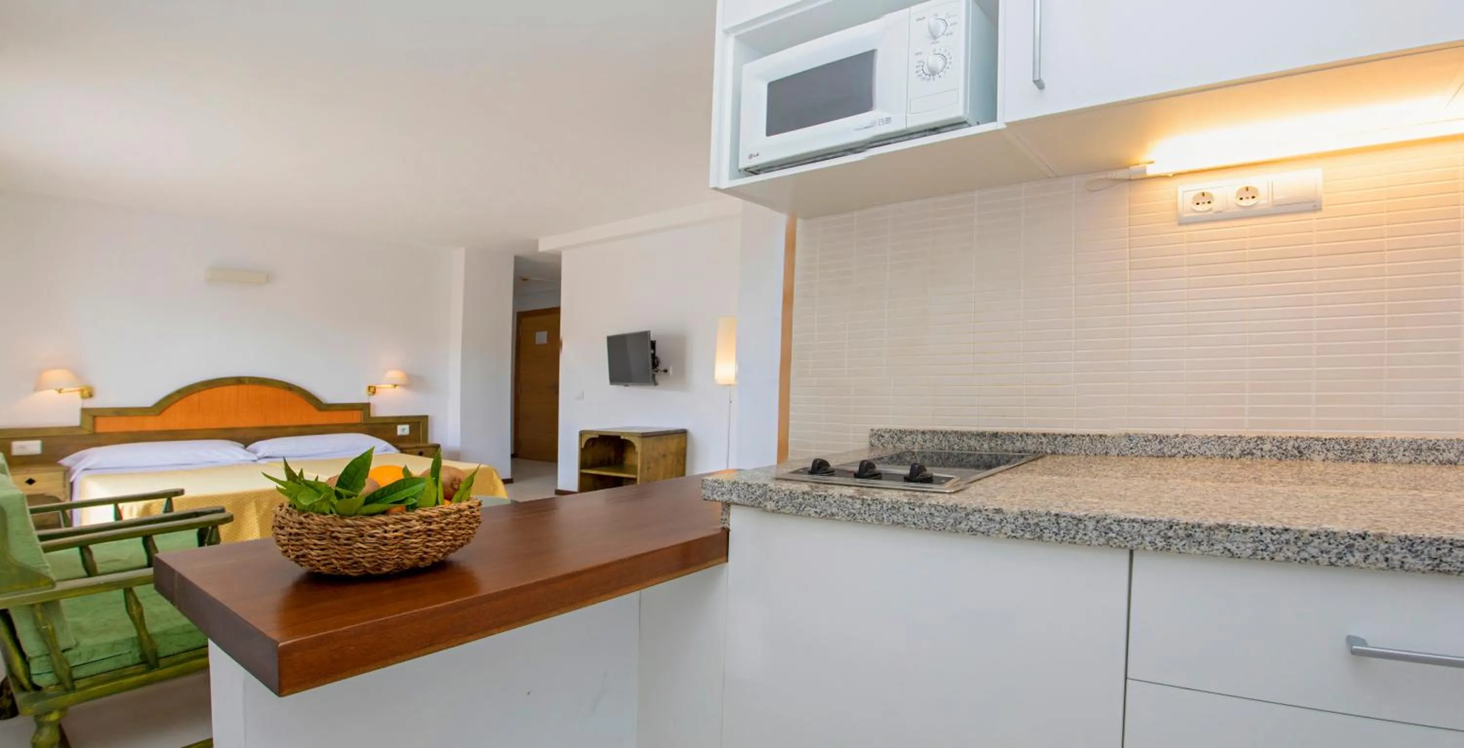 Apartamentos Bon Lloc