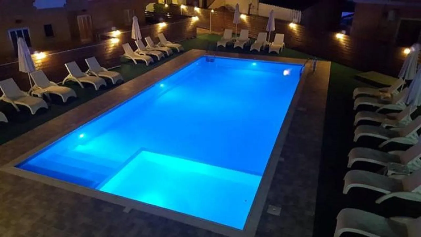 Night in Roda Pearl Resort